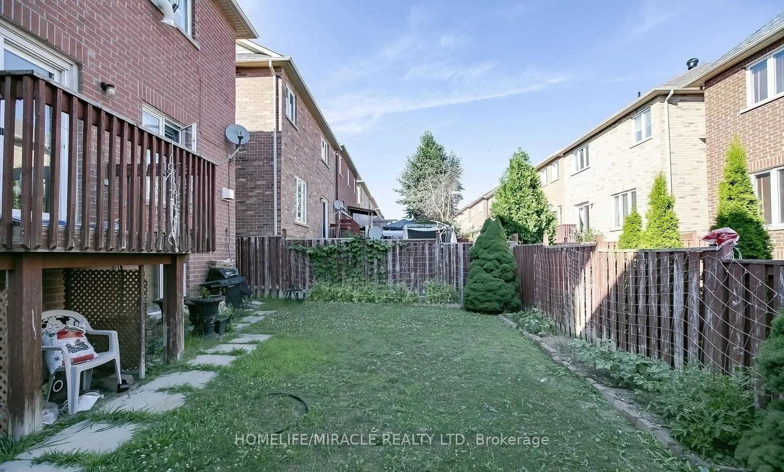 Photo 843 of 20 Oblate Crescent, Brampton, Bram West — HOMEH