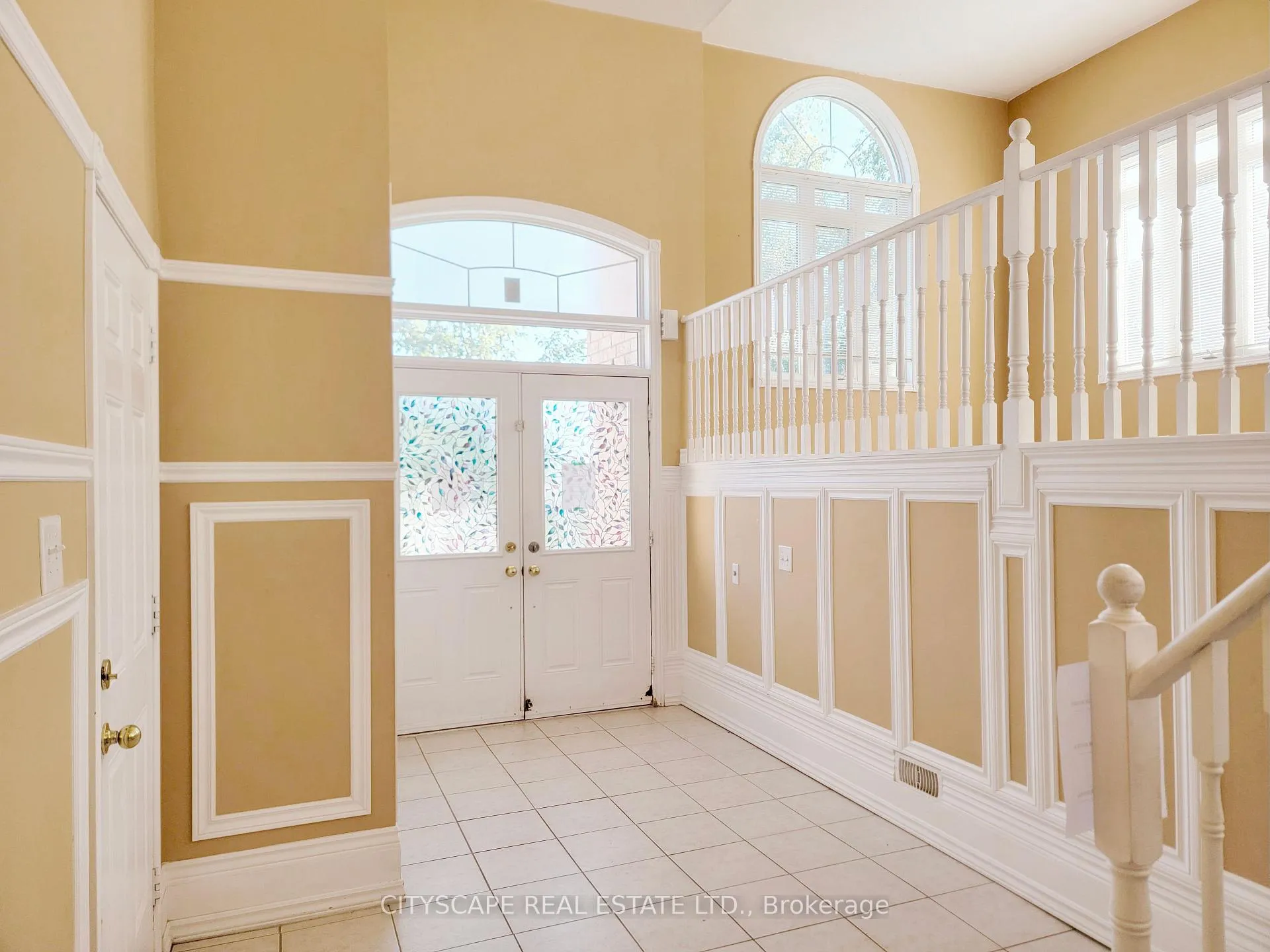Photo 5 of 6 Cherry Sands Crescent, Wasaga Beach — HOMEH