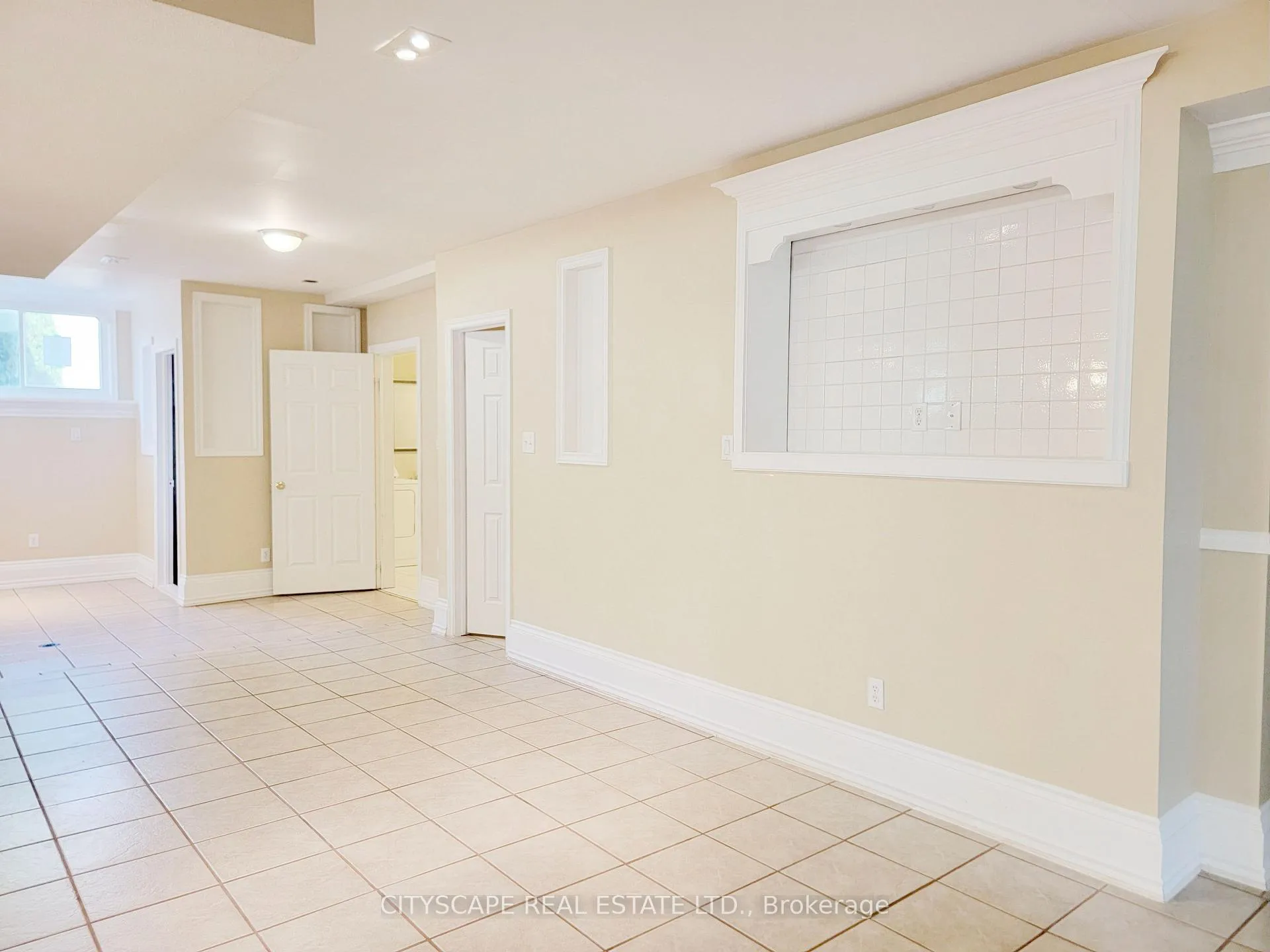 Photo 35 of 6 Cherry Sands Crescent, Wasaga Beach — HOMEH