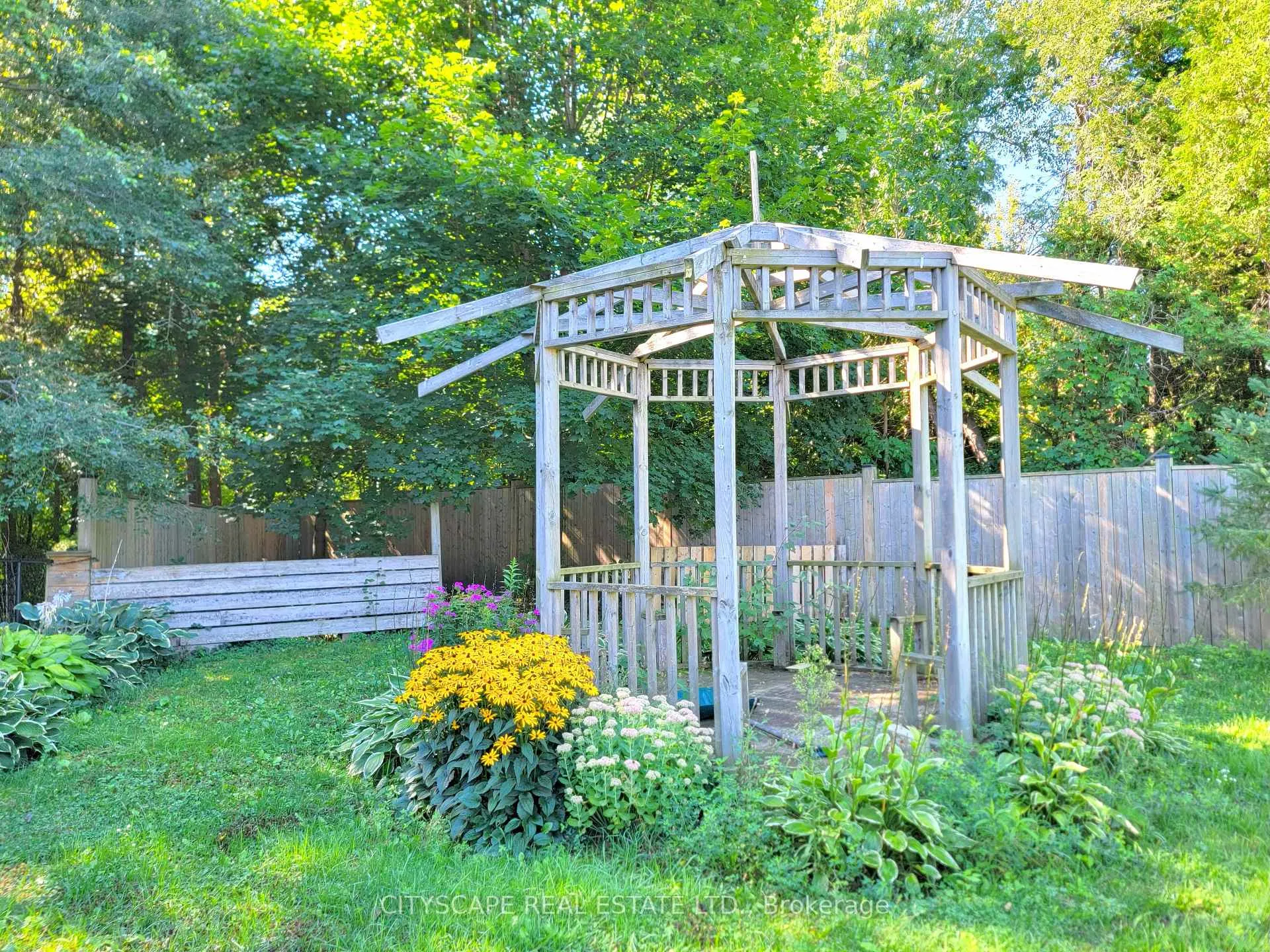 Photo 47 of 6 Cherry Sands Crescent, Wasaga Beach — HOMEH