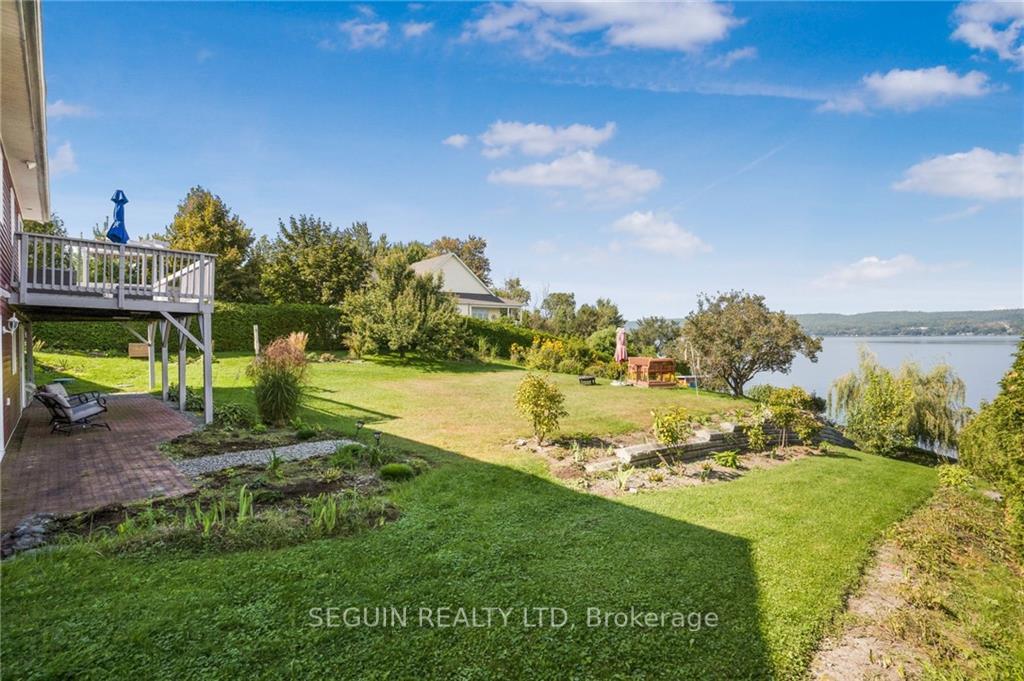 Photo 7 of 1922 Bay Road, Champlain, Champlain Twp — HOMEH