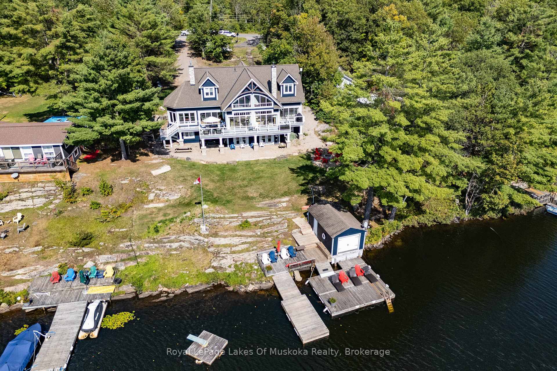 Photo 3 of 29 Loon Lake Road, Gravenhurst, Muskoka (S) — HOMEH