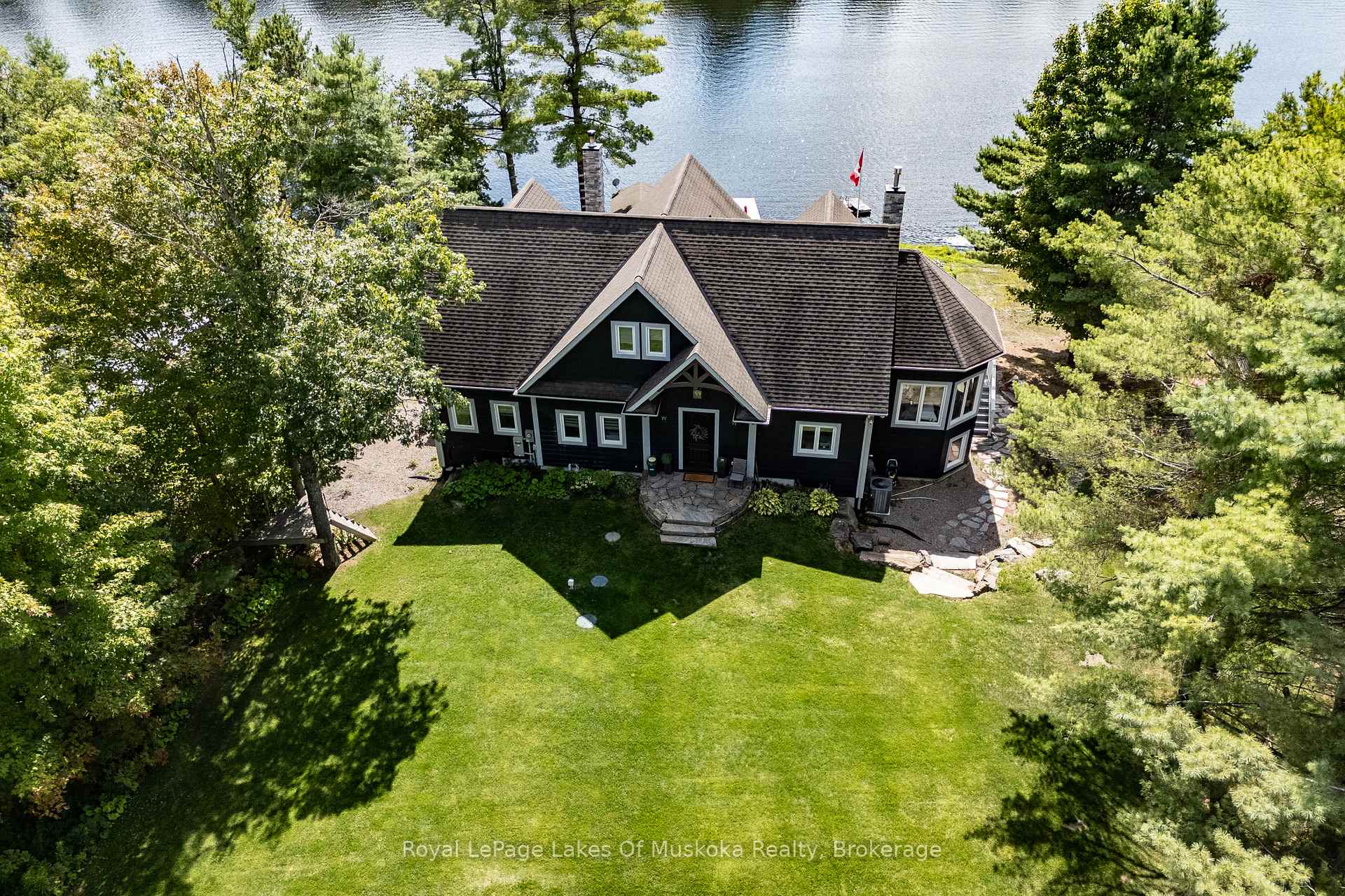 Photo 5 of 29 Loon Lake Road, Gravenhurst, Muskoka (S) — HOMEH