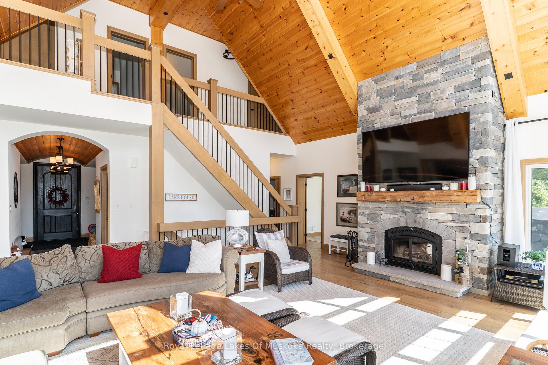 Photo 27 of 29 Loon Lake Road, Gravenhurst, Muskoka (S) — HOMEH