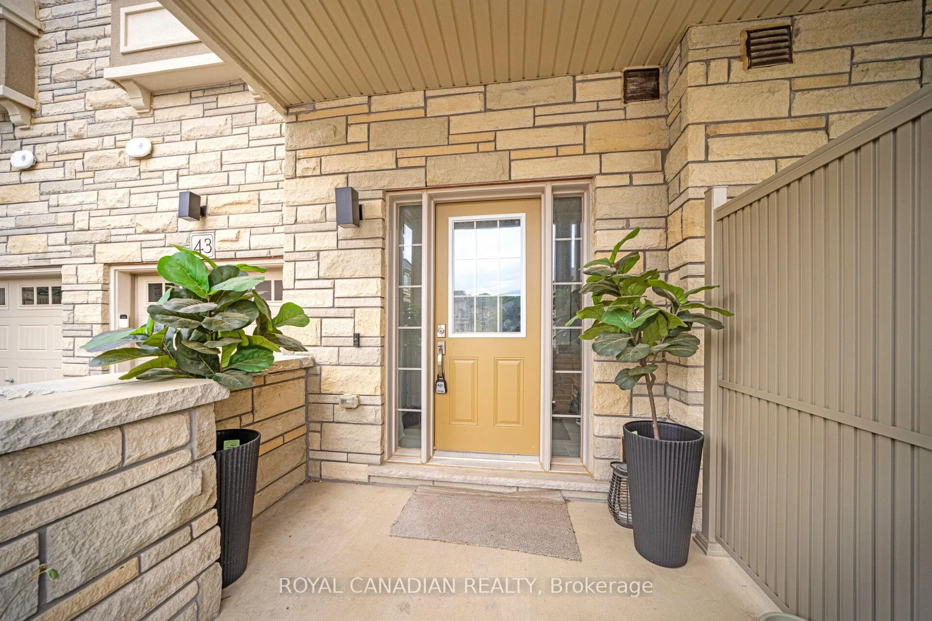 Photo 6 of Unit 43, 305 Garner Road, Hamilton, Ancaster — HOMEH