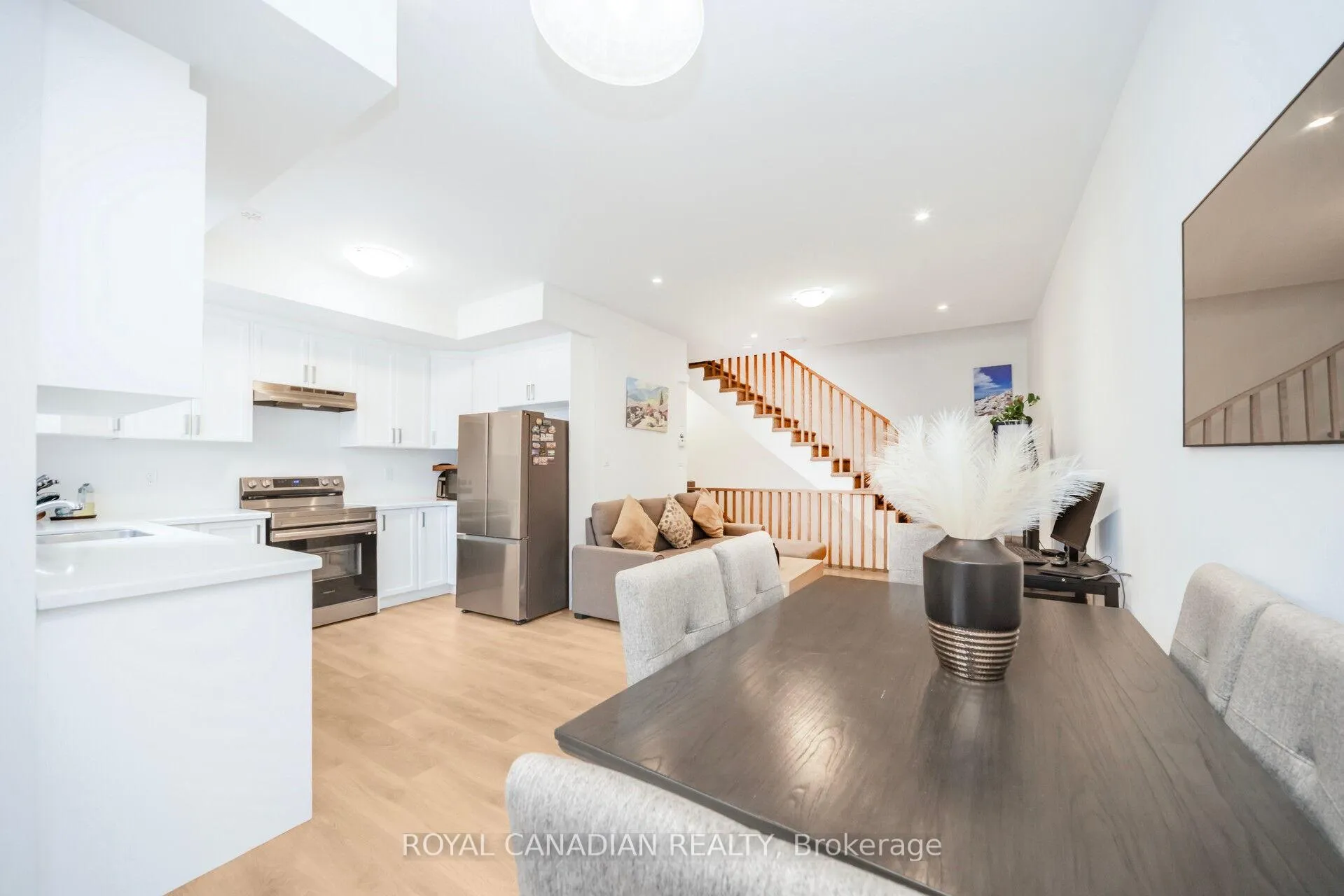 Photo 19 of Unit 43, 305 Garner Road, Hamilton, Ancaster — HOMEH