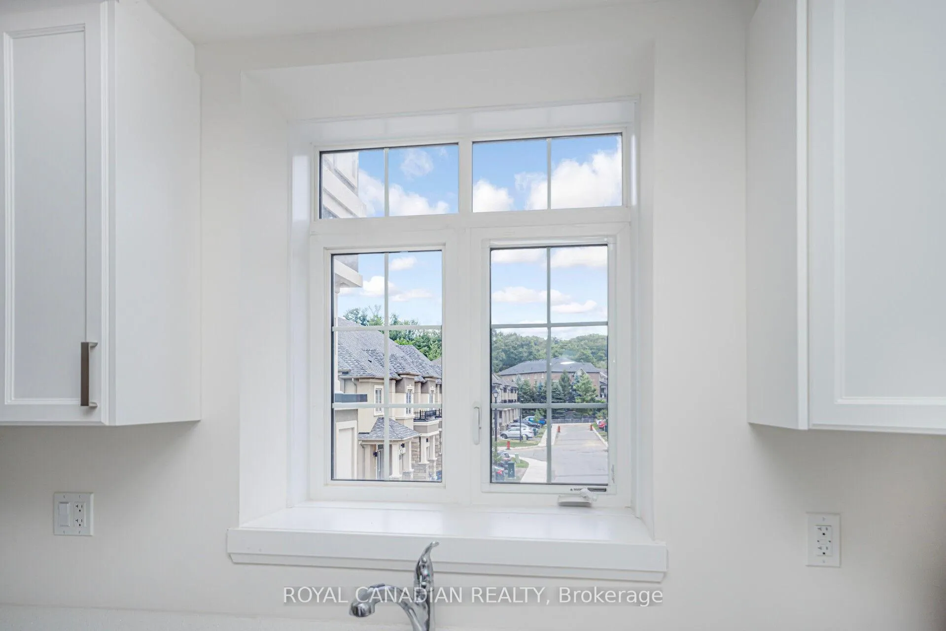 Photo 24 of Unit 43, 305 Garner Road, Hamilton, Ancaster — HOMEH