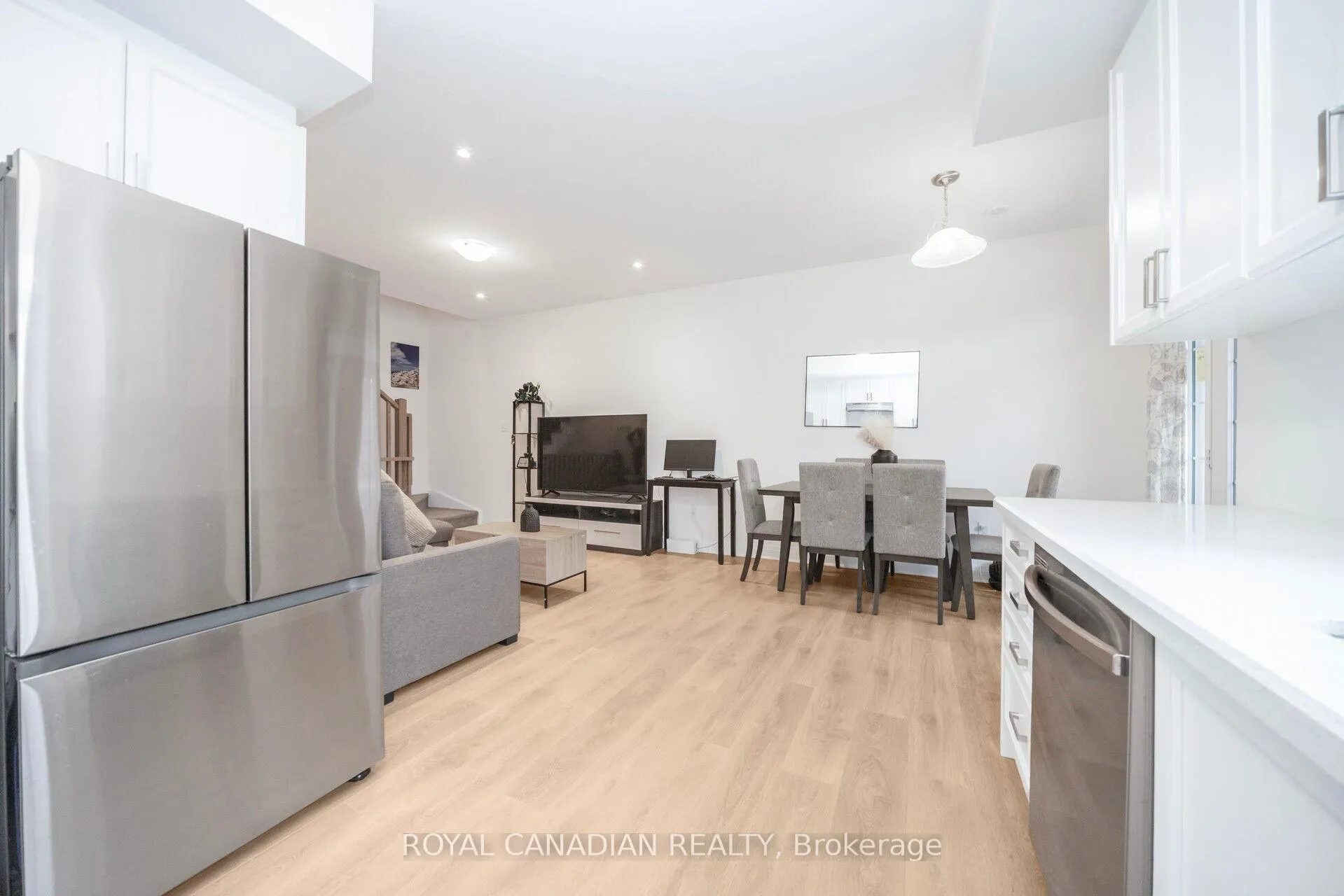 Photo 25 of Unit 43, 305 Garner Road, Hamilton, Ancaster — HOMEH