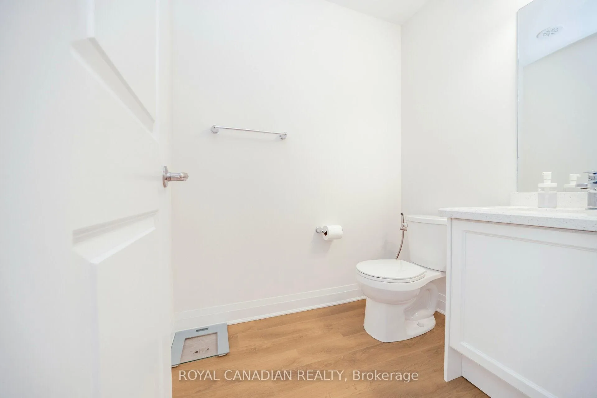 Photo 26 of Unit 43, 305 Garner Road, Hamilton, Ancaster — HOMEH