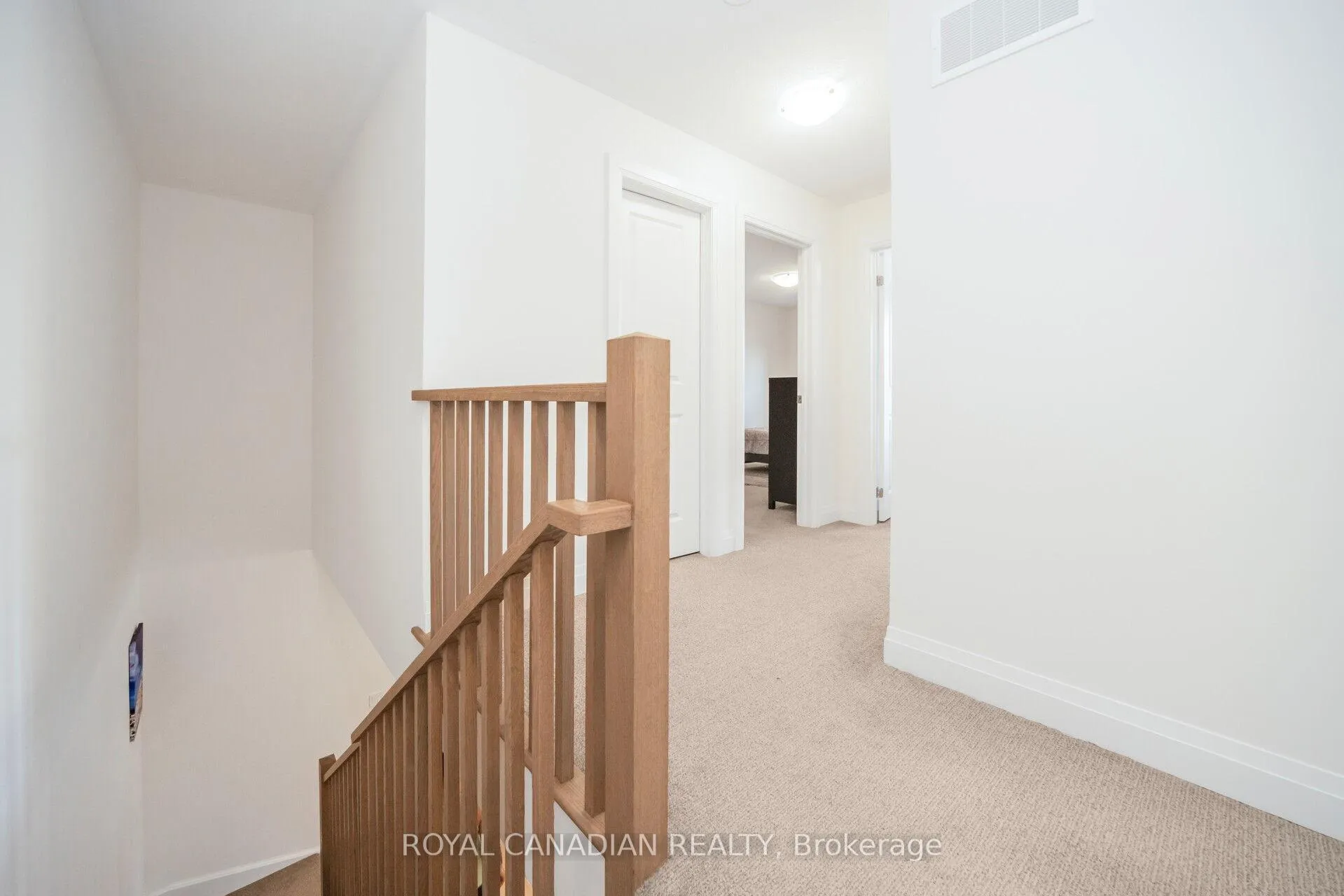 Photo 29 of Unit 43, 305 Garner Road, Hamilton, Ancaster — HOMEH