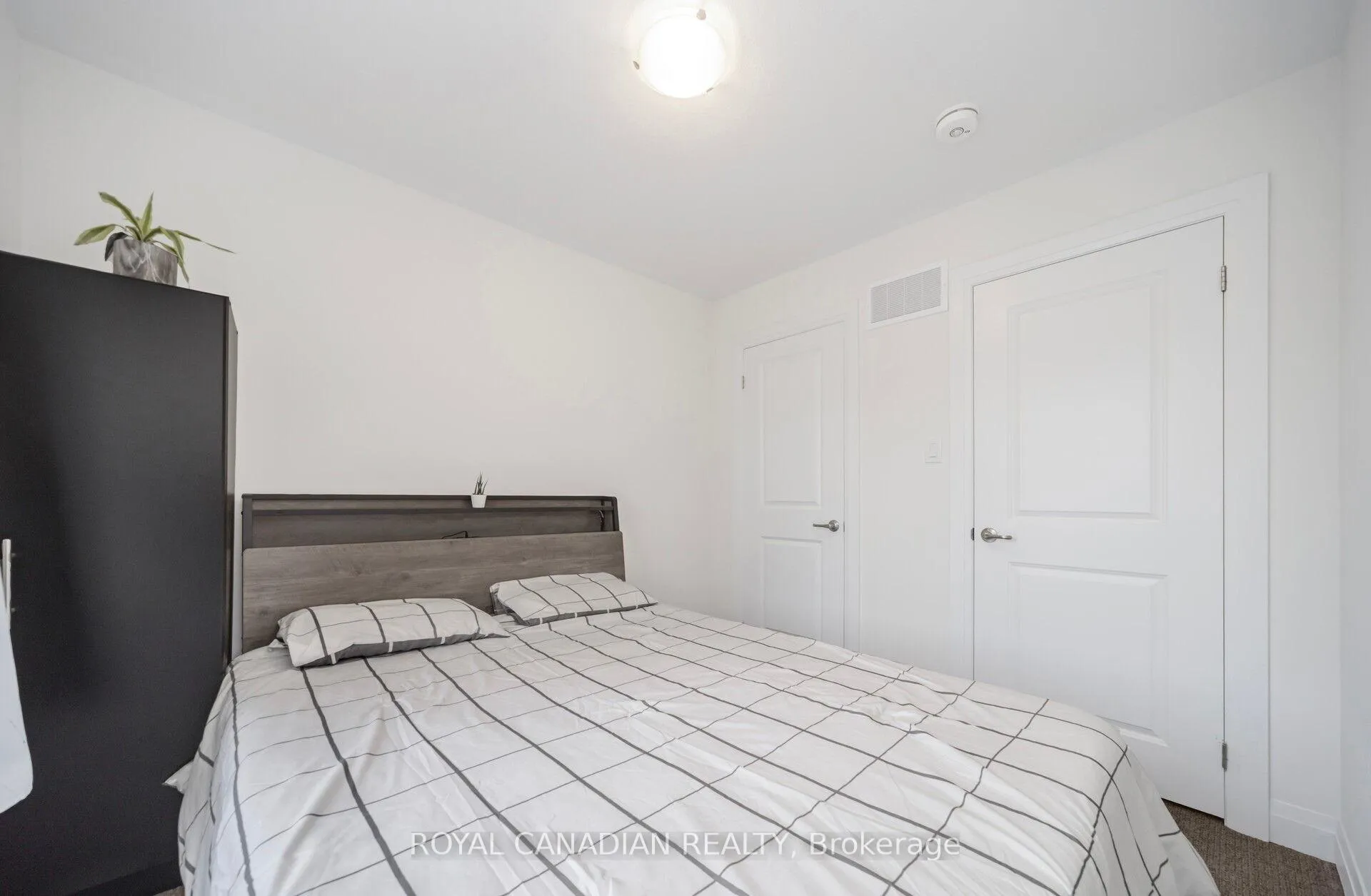 Photo 32 of Unit 43, 305 Garner Road, Hamilton, Ancaster — HOMEH