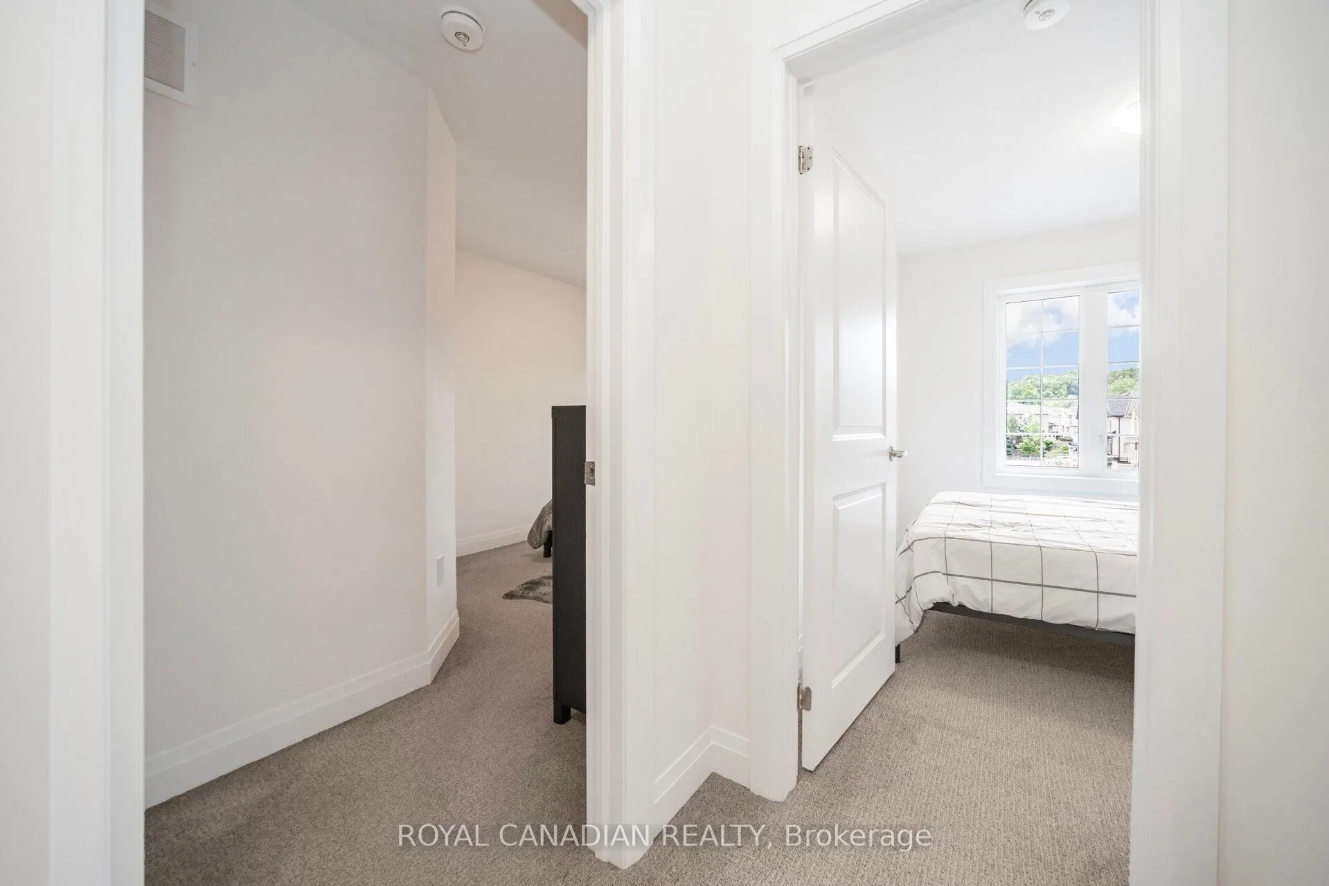 Photo 37 of Unit 43, 305 Garner Road, Hamilton, Ancaster — HOMEH