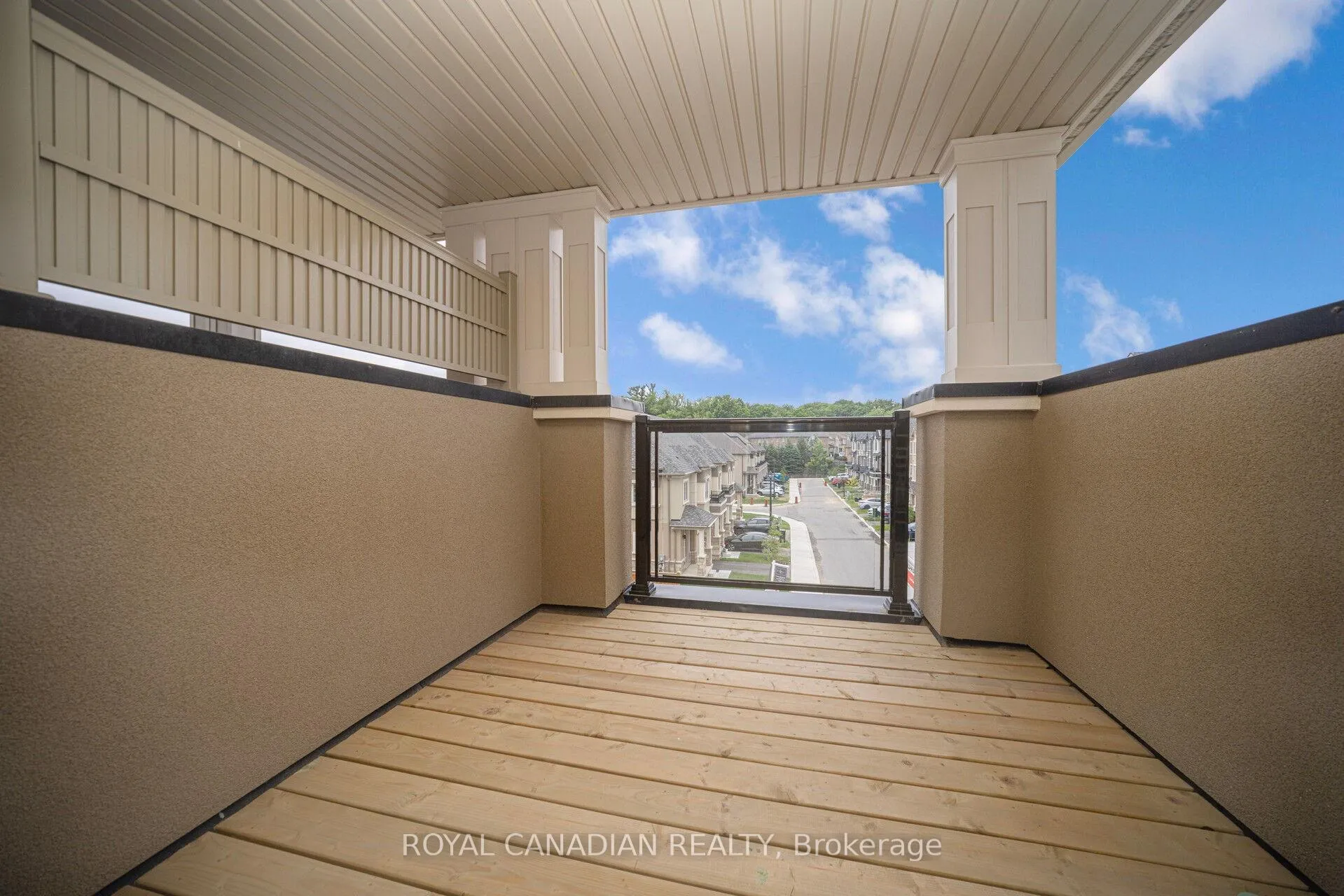 Photo 41 of Unit 43, 305 Garner Road, Hamilton, Ancaster — HOMEH