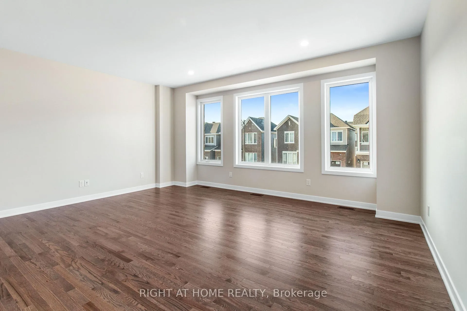 Photo 254 of 376 Appalachian Circle, Ottawa, Barrhaven - Half Moon Bay — HOMEH