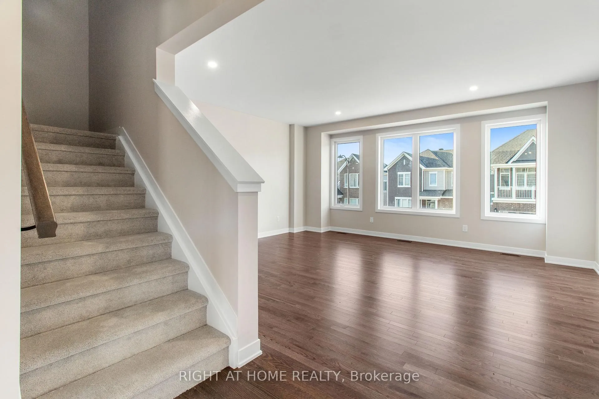 Photo 354 of 376 Appalachian Circle, Ottawa, Barrhaven - Half Moon Bay — HOMEH
