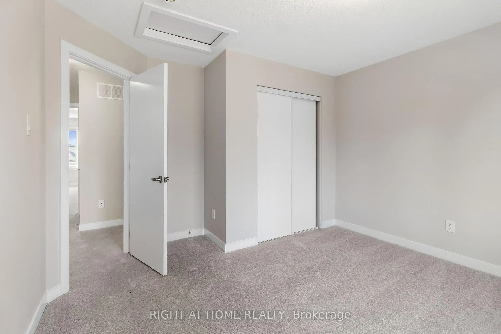 Photo 450 of 376 Appalachian Circle, Ottawa, Barrhaven - Half Moon Bay — HOMEH