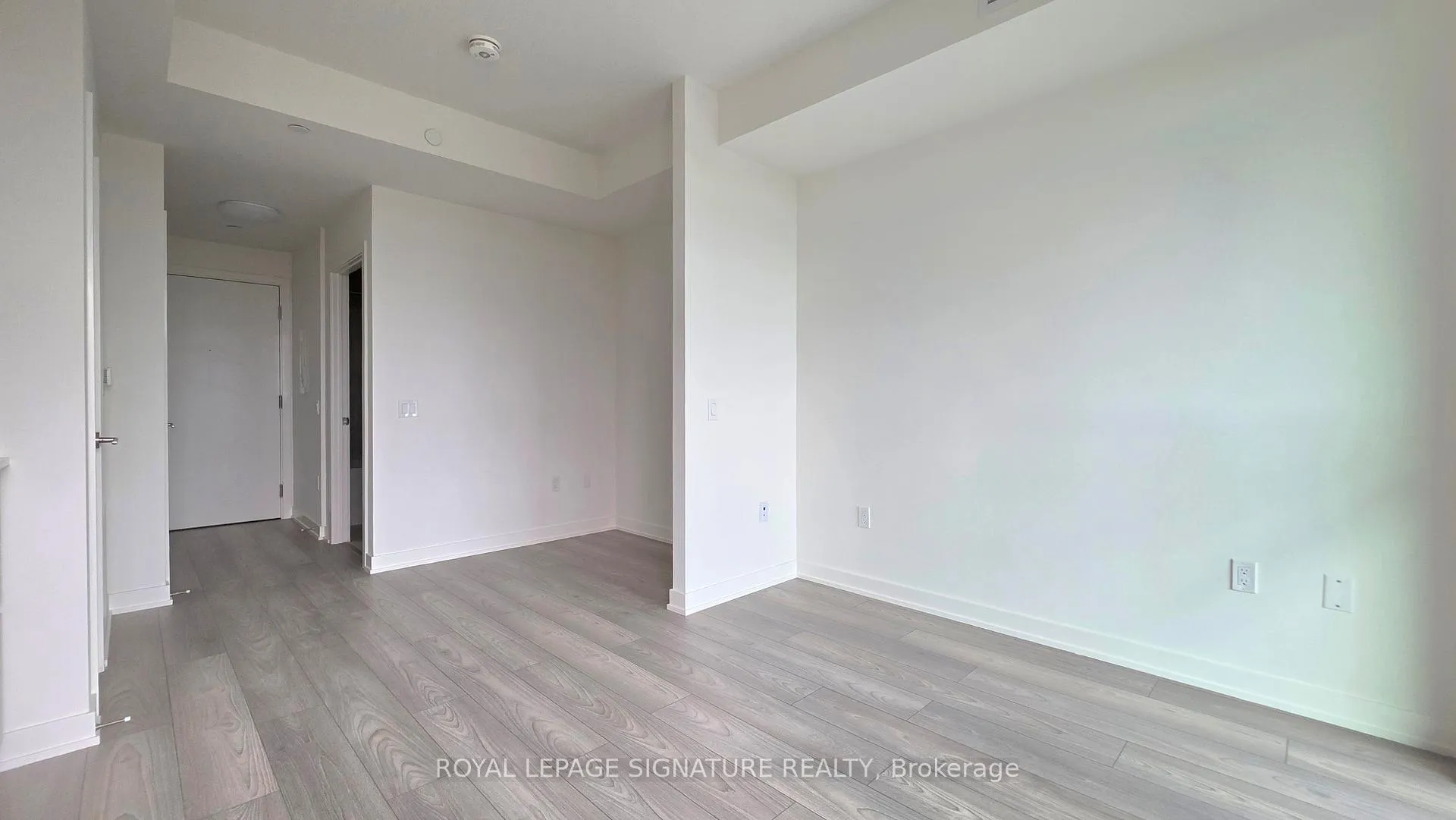 Photo 10 of Unit 1504, 120 Broadway Avenue, Toronto, Mount Pleasant West — HOMEH