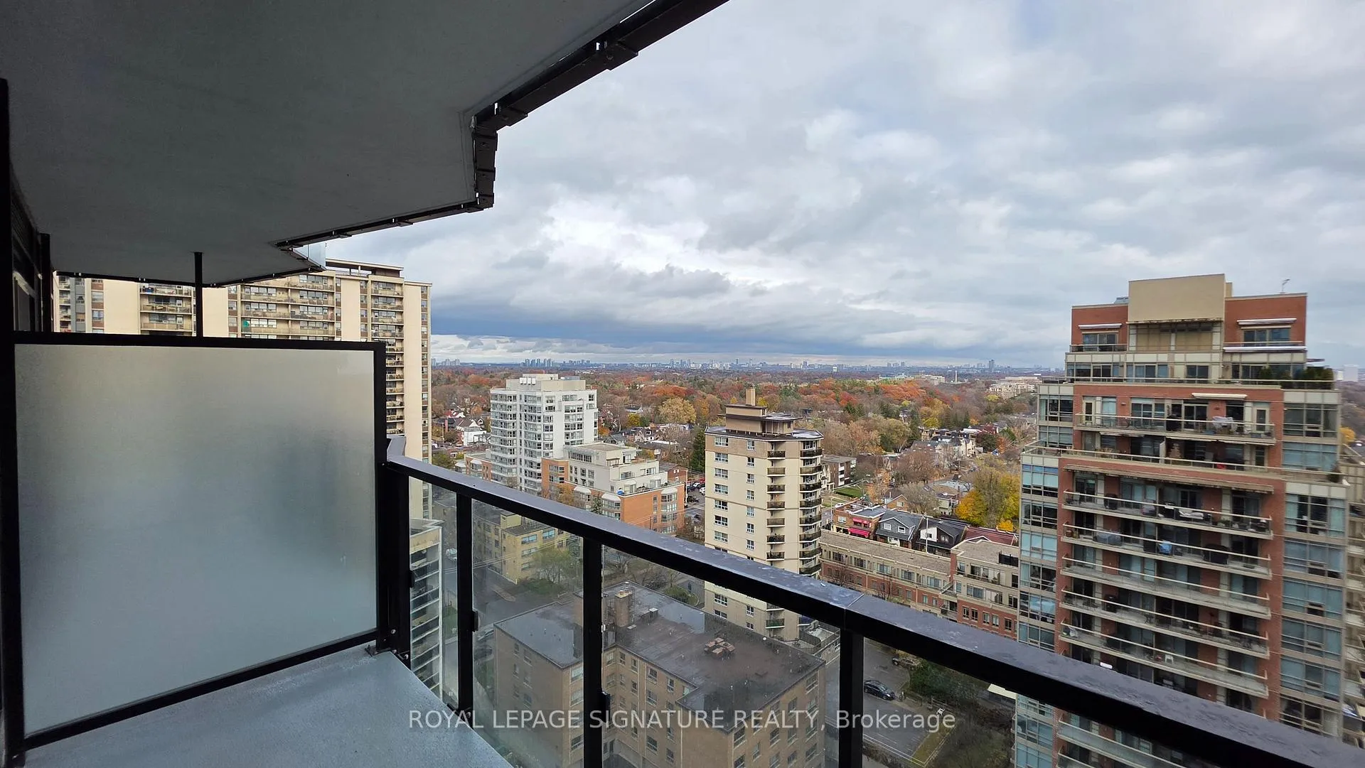 Photo 14 of Unit 1504, 120 Broadway Avenue, Toronto, Mount Pleasant West — HOMEH