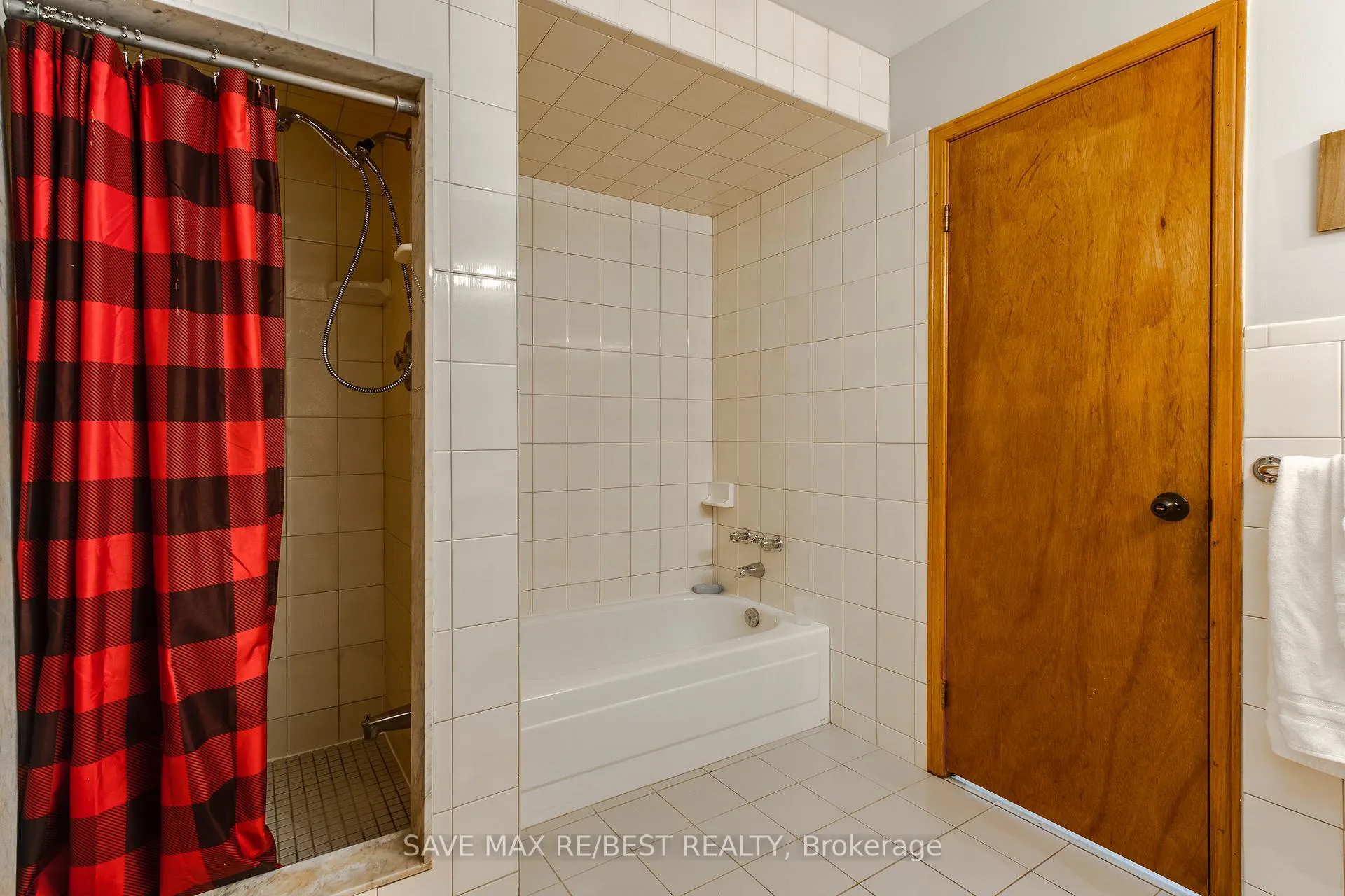 Photo 8 of Unit #A, 910 Concession Rd 17, Tiny, Rural Tiny — HOMEH