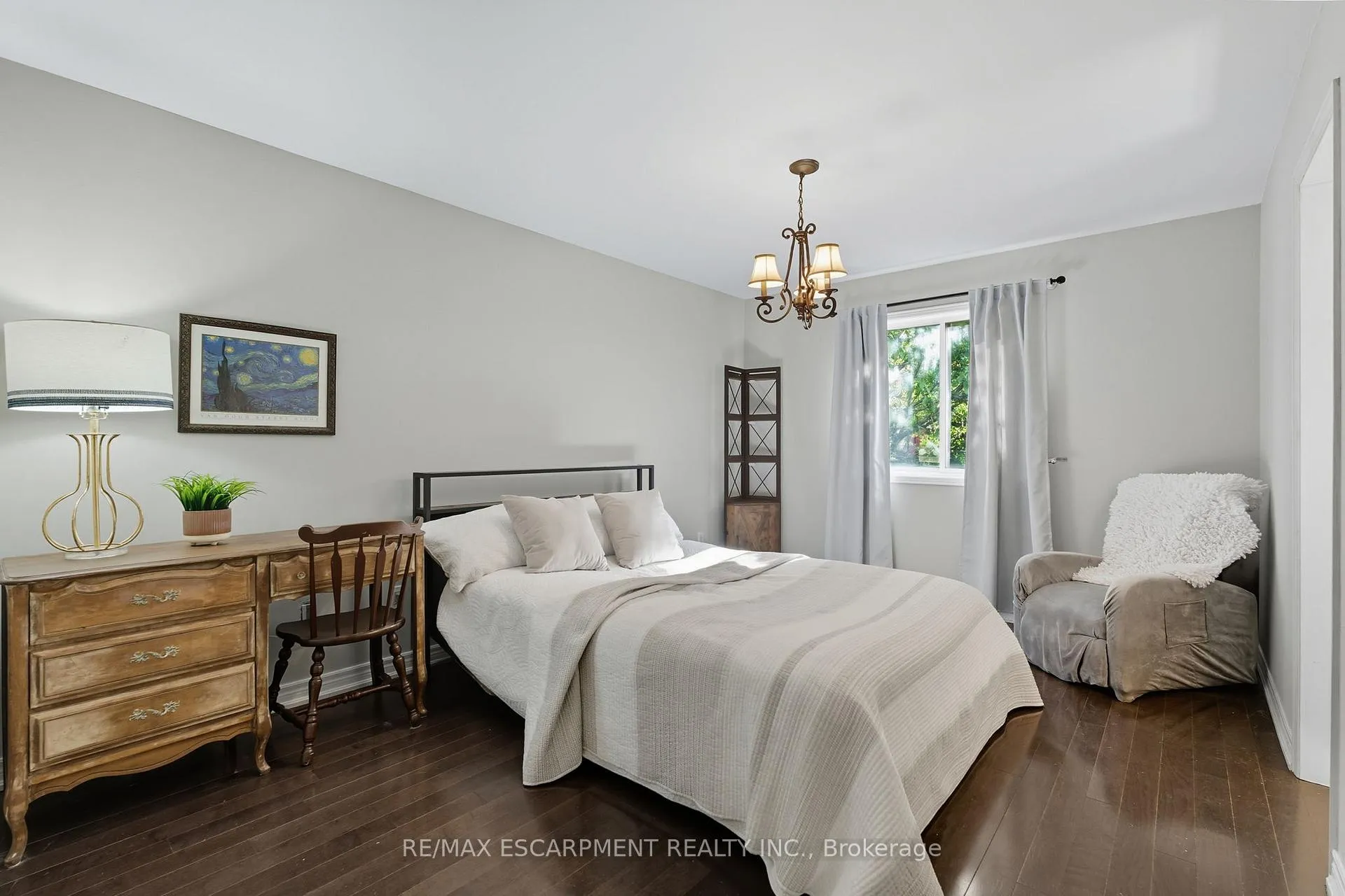 Photo 19 of 5 Chesapeake Drive, Hamilton, Waterdown — HOMEH