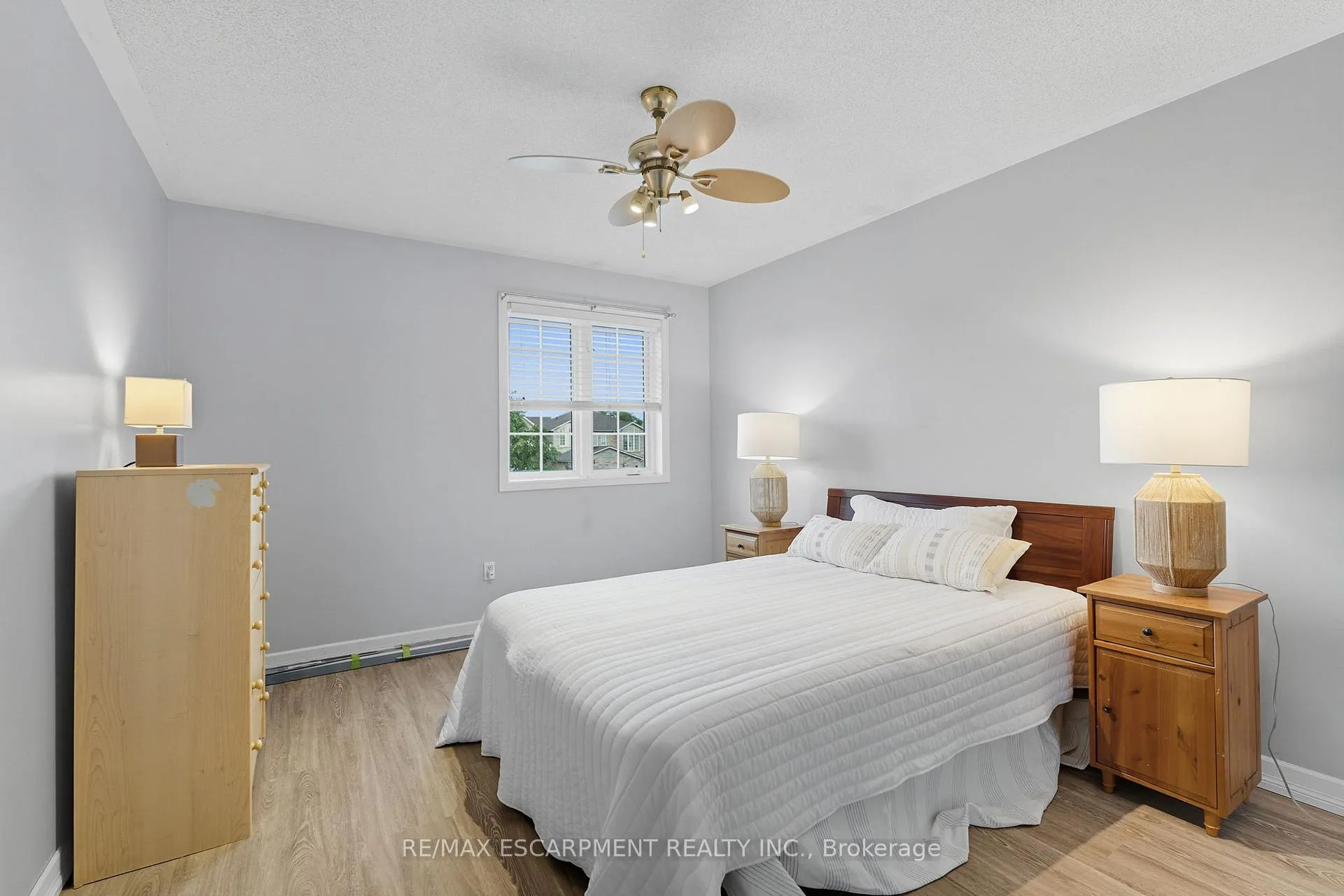 Photo 26 of 5 Chesapeake Drive, Hamilton, Waterdown — HOMEH