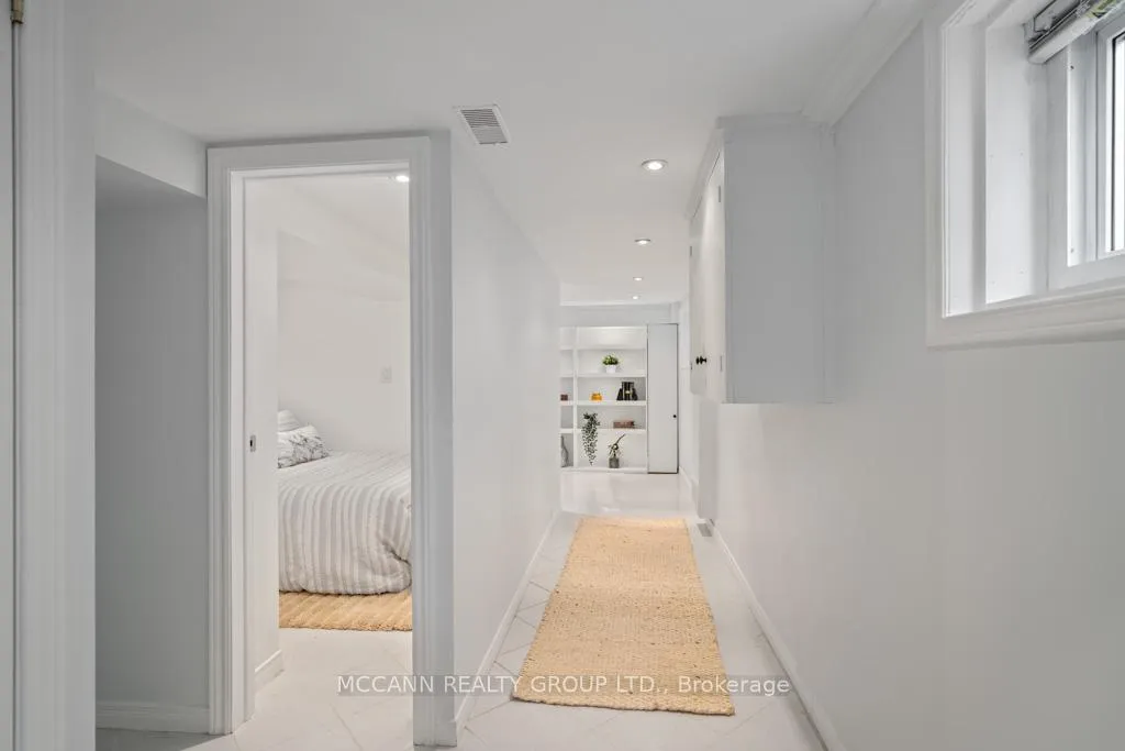 Photo 36 of 168 Roslin Avenue, Toronto, Lawrence Park North — HOMEH
