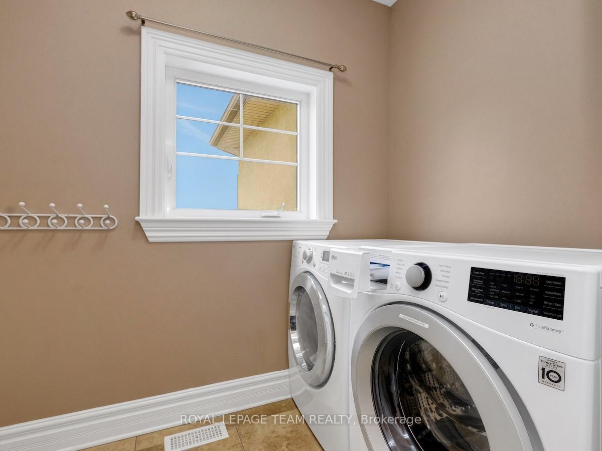 Photo 18 of 6790 Suncrest Drive, Ottawa, Greely — HOMEH