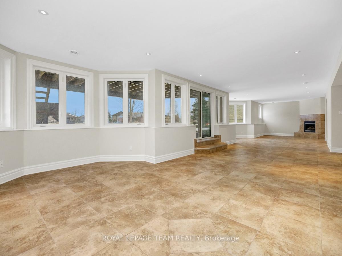 Photo 34 of 6790 Suncrest Drive, Ottawa, Greely — HOMEH