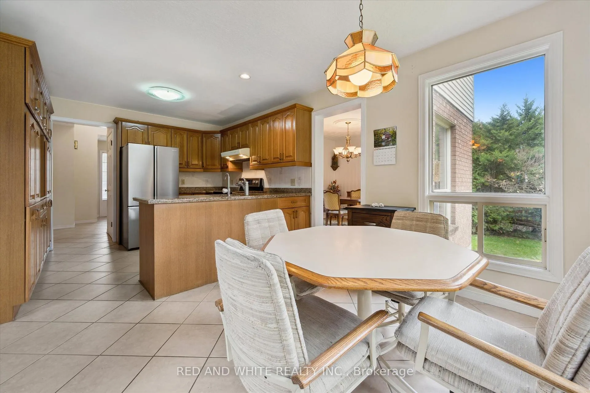 Photo 11 of 172 Mayberry Court, Waterloo — HOMEH