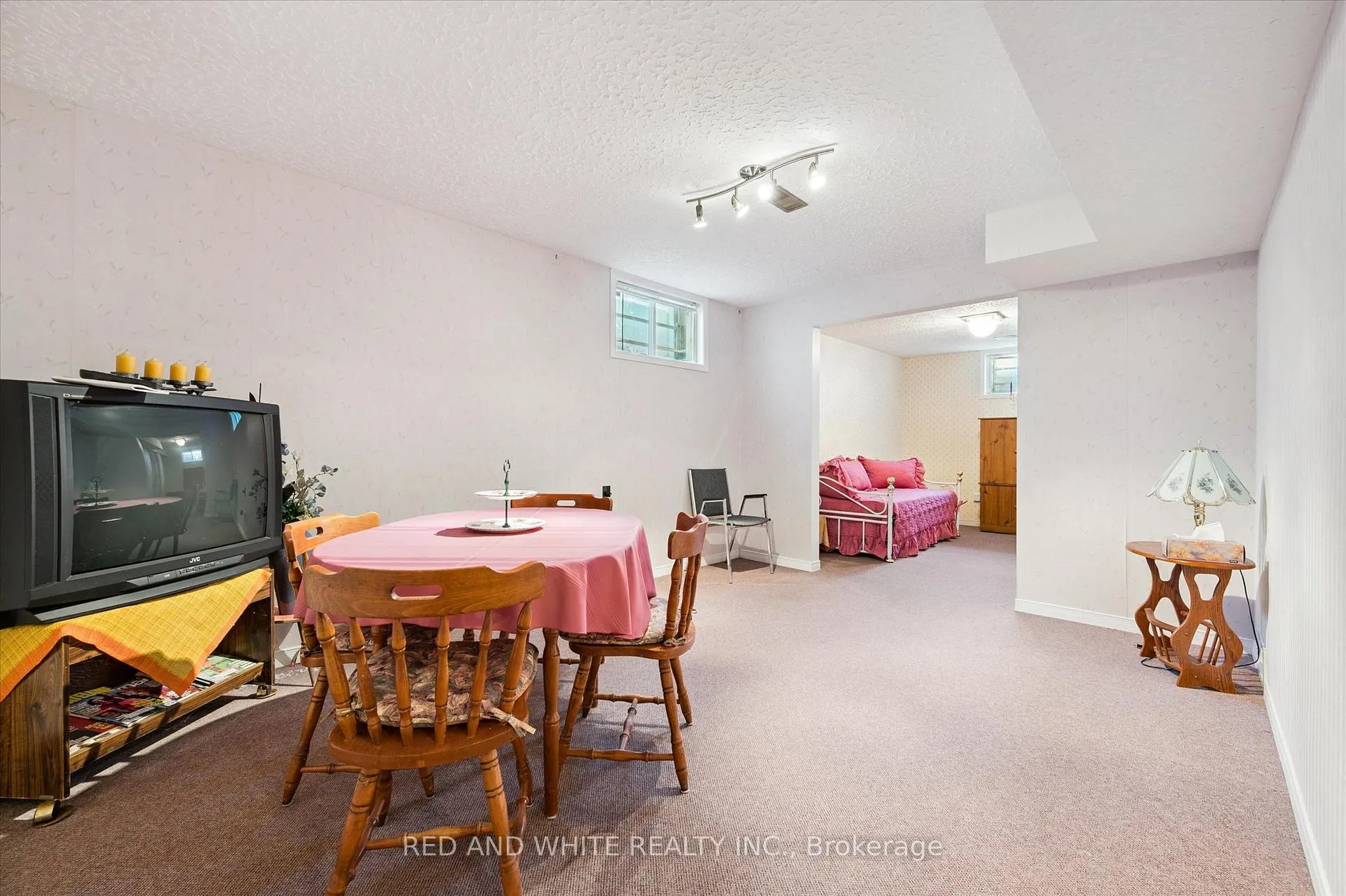 Photo 31 of 172 Mayberry Court, Waterloo — HOMEH