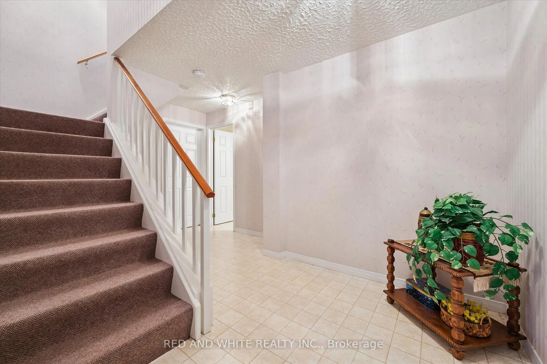 Photo 36 of 172 Mayberry Court, Waterloo — HOMEH