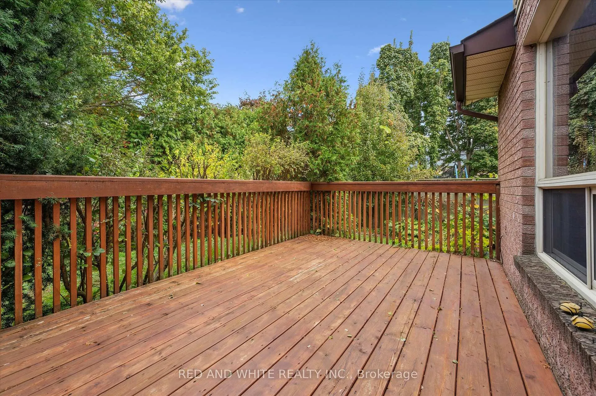 Photo 37 of 172 Mayberry Court, Waterloo — HOMEH