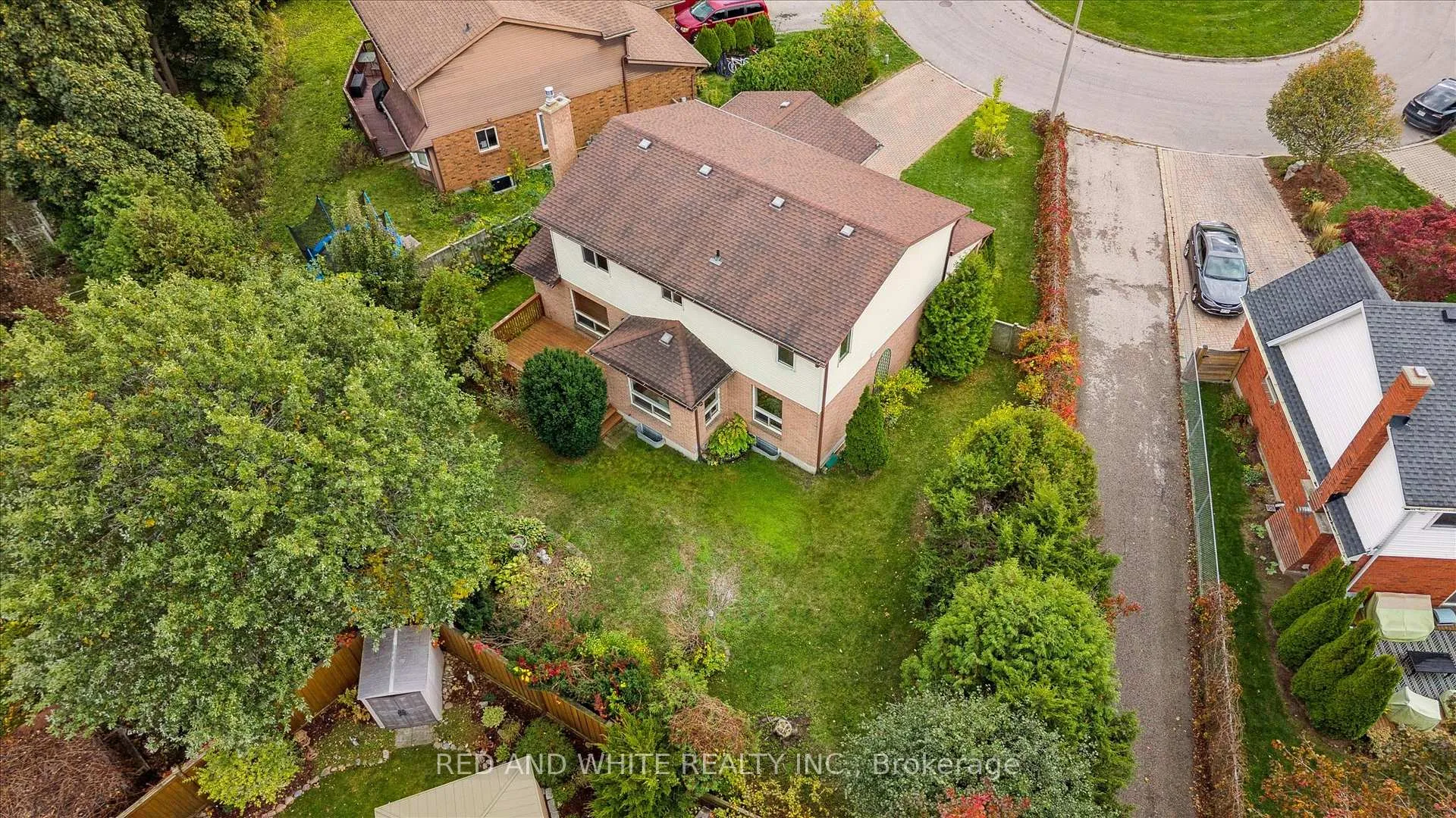 Photo 46 of 172 Mayberry Court, Waterloo — HOMEH