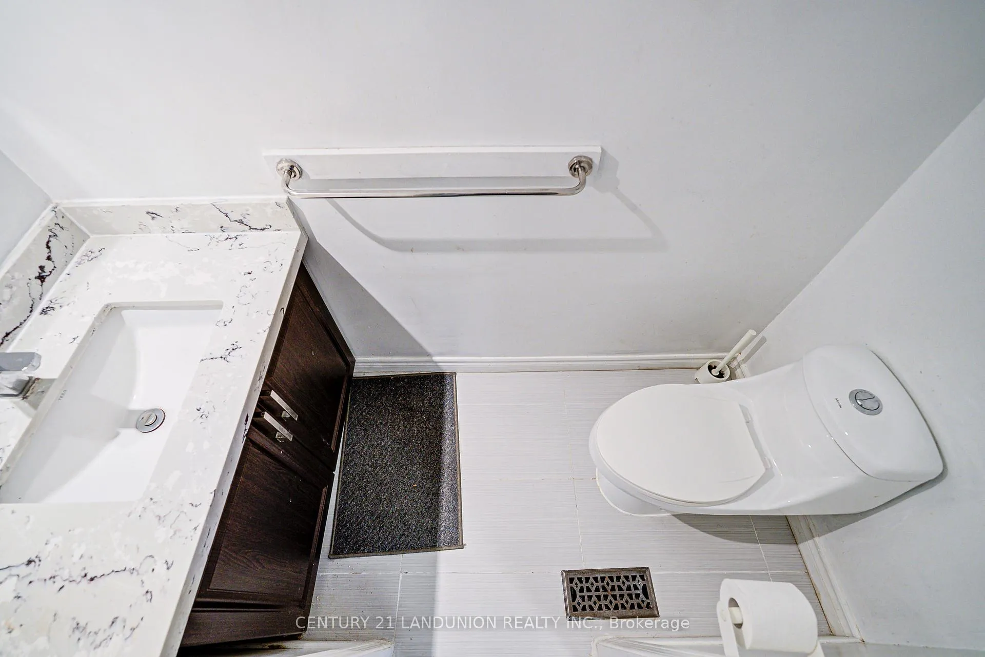 Photo 7 of 183 Willowbrook Road, Markham, Aileen-Willowbrook — HOMEH