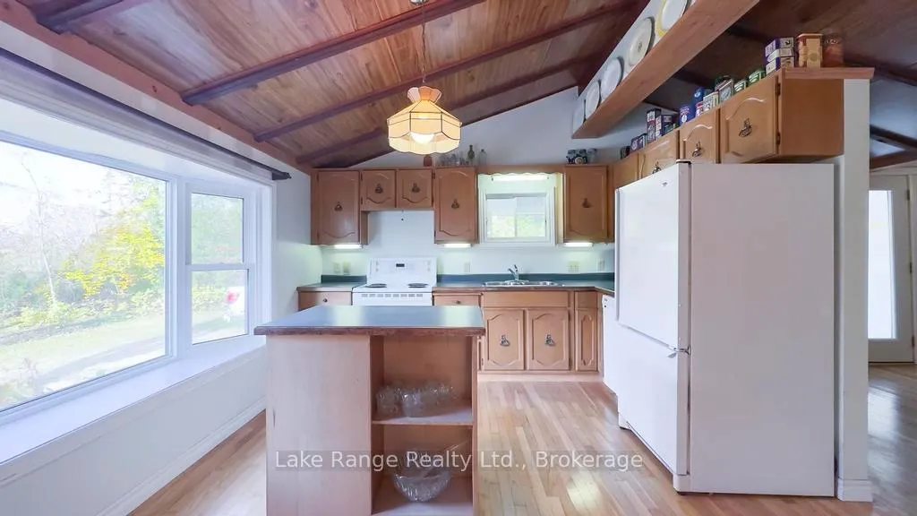 Photo 18 of 114 Lake Range Drive, Huron-Kinloss — HOMEH