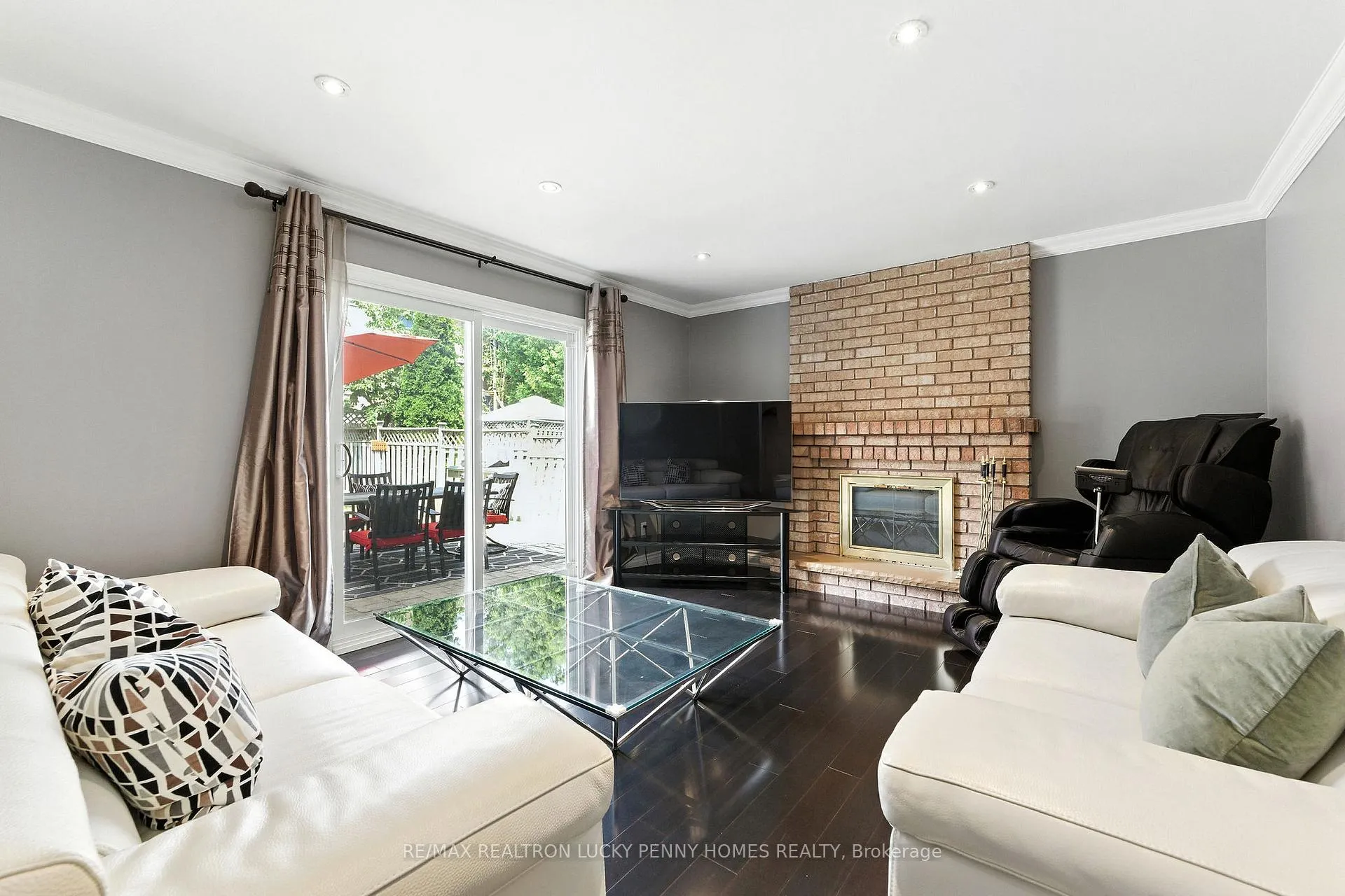 Photo 14 of 9 Coledale Road, Markham, Unionville — HOMEH