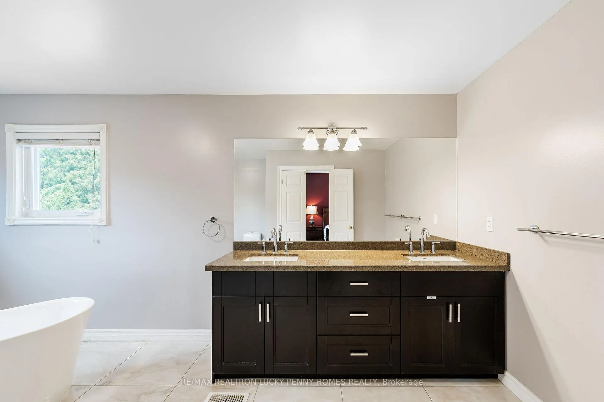 Photo 20 of 9 Coledale Road, Markham, Unionville — HOMEH