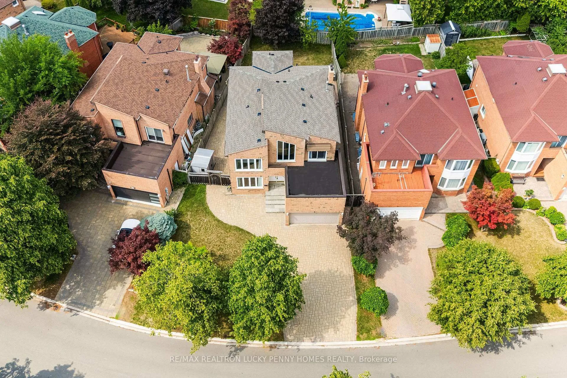 Photo 40 of 9 Coledale Road, Markham, Unionville — HOMEH