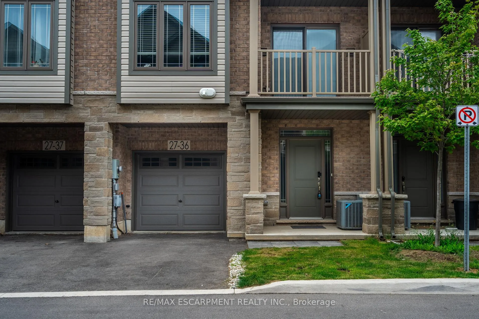 Photo 2 of Unit 36, 27 Rachel Drive, Hamilton, Stoney Creek — HOMEH