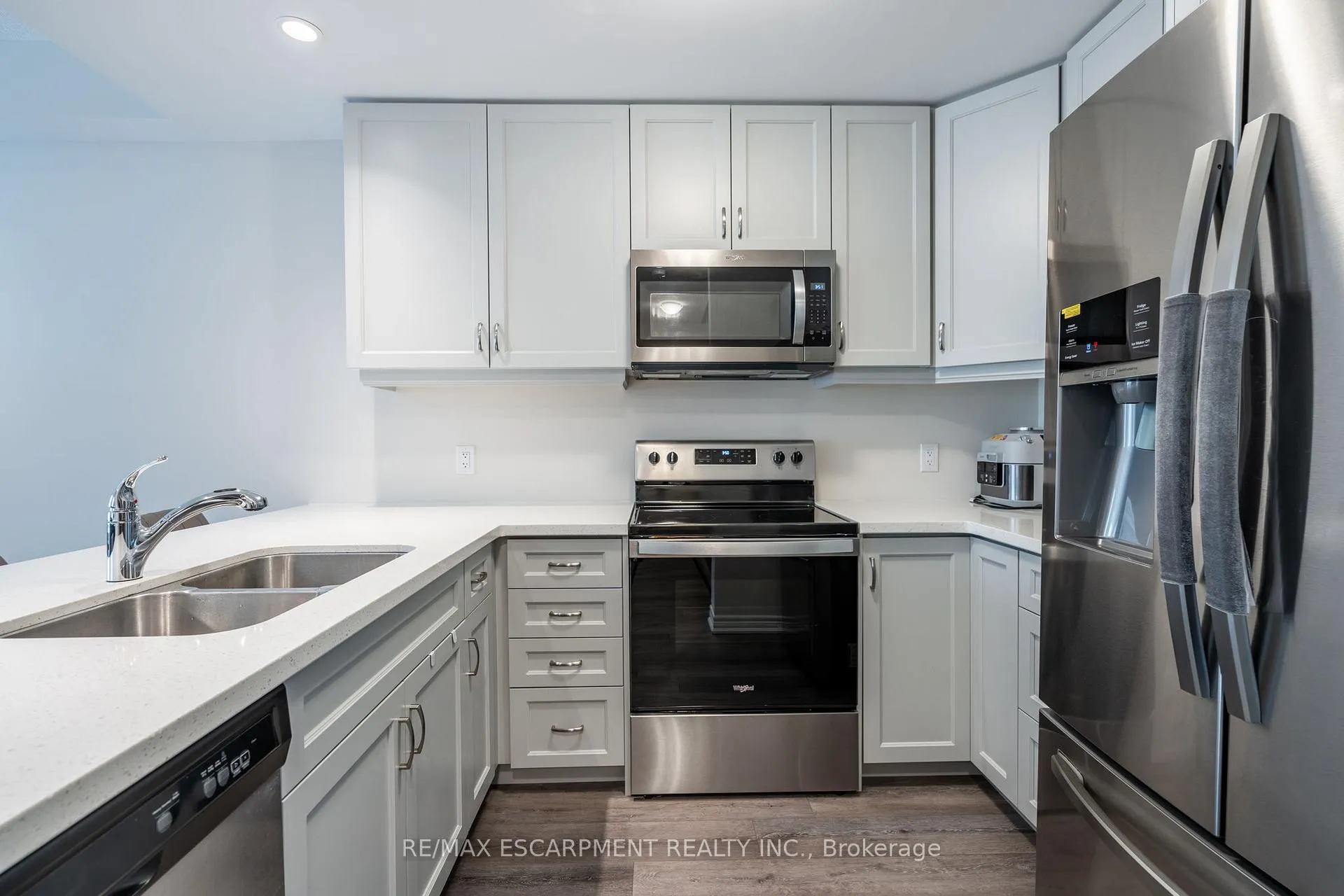 Photo 9 of Unit 36, 27 Rachel Drive, Hamilton, Stoney Creek — HOMEH