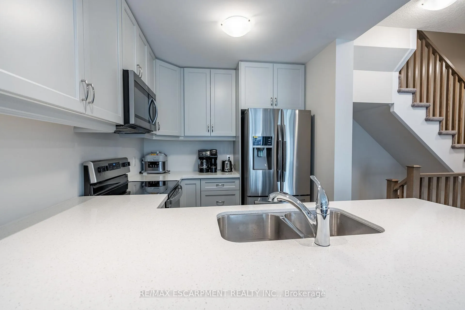 Photo 12 of Unit 36, 27 Rachel Drive, Hamilton, Stoney Creek — HOMEH