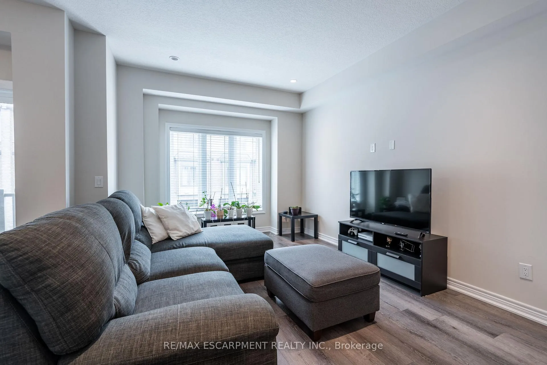 Photo 15 of Unit 36, 27 Rachel Drive, Hamilton, Stoney Creek — HOMEH