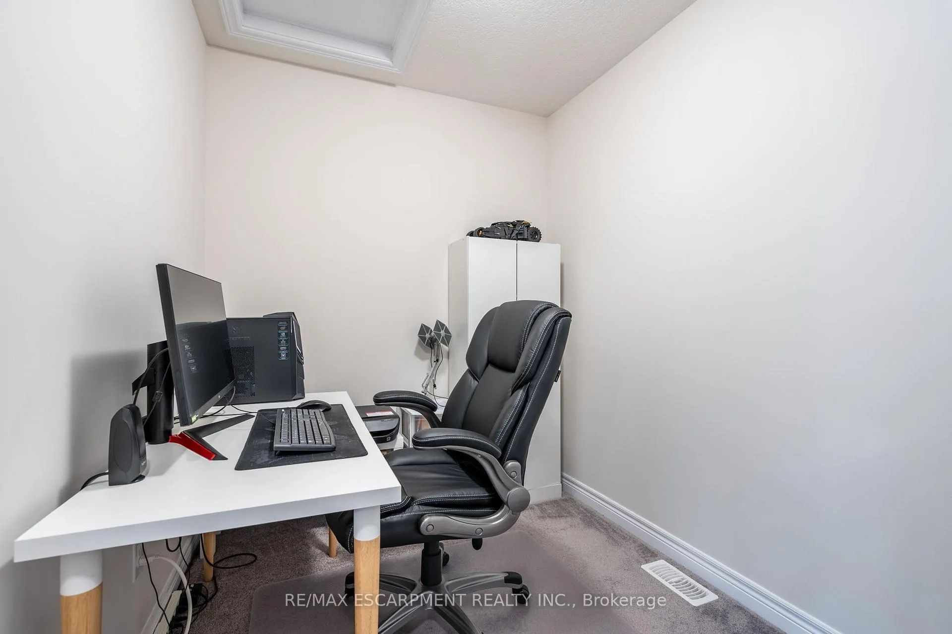 Photo 27 of Unit 36, 27 Rachel Drive, Hamilton, Stoney Creek — HOMEH