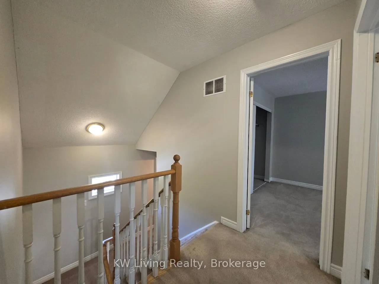 Photo 8 of Unit 38, 100 Beddoe Drive, Hamilton, Chedoke Park — HOMEH