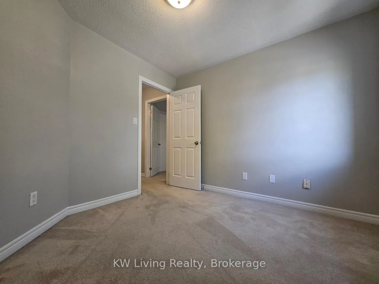 Photo 16 of Unit 38, 100 Beddoe Drive, Hamilton, Chedoke Park — HOMEH