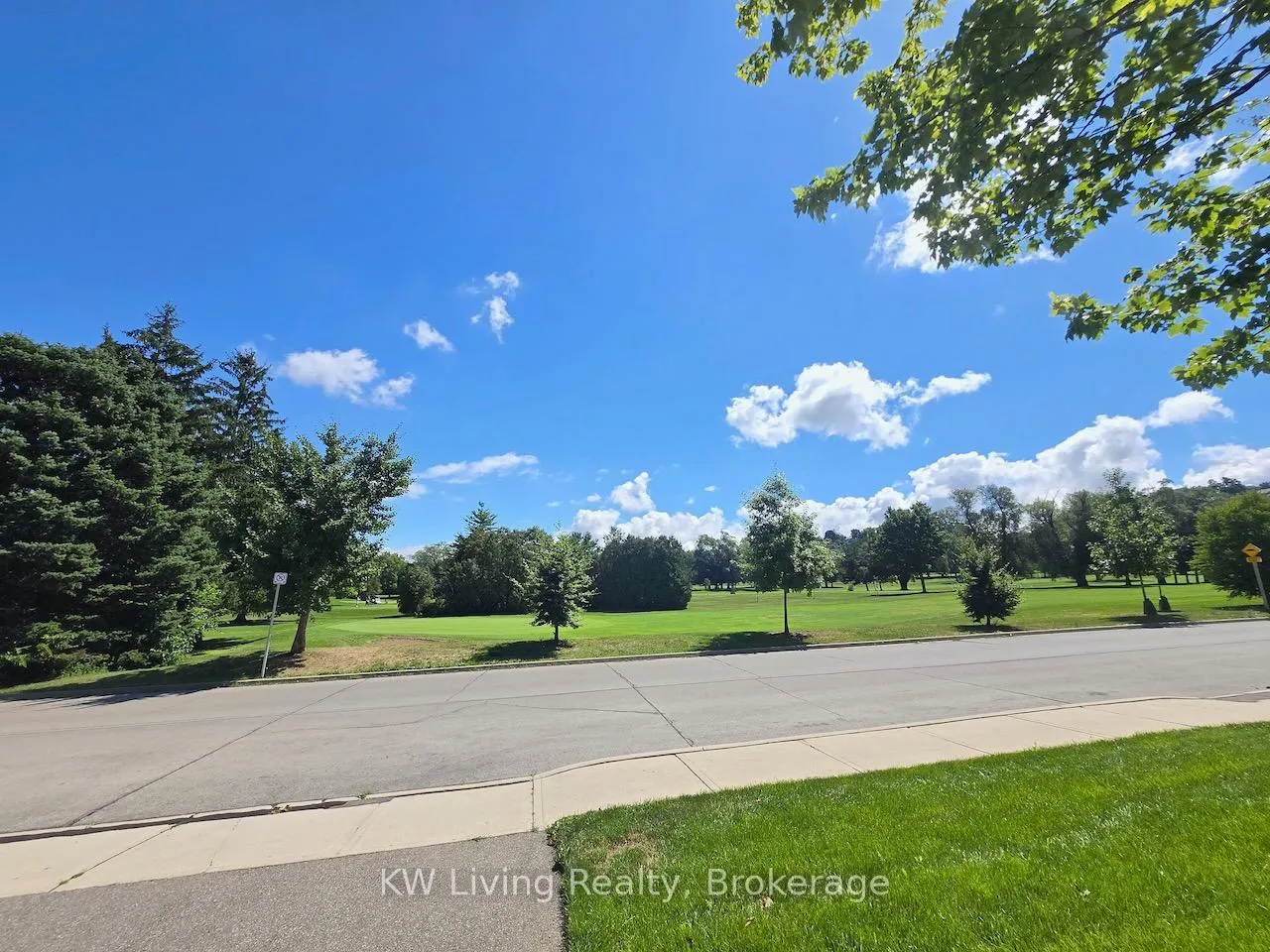 Photo 21 of Unit 38, 100 Beddoe Drive, Hamilton, Chedoke Park — HOMEH