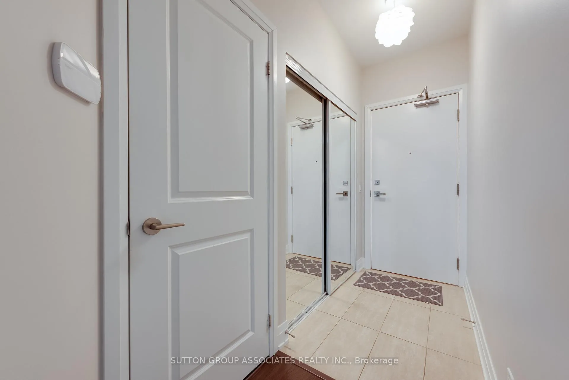 Photo 6 of Unit 401, 530 St Clair Avenue, Toronto, Humewood-Cedarvale — HOMEH