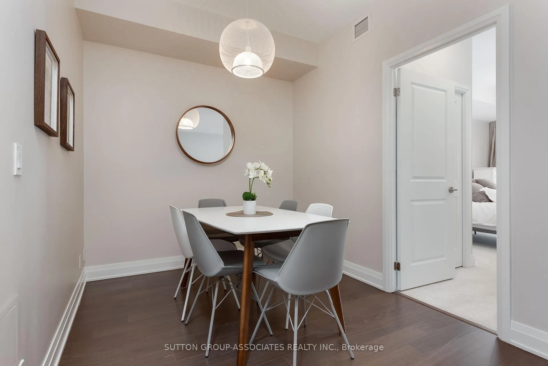 Photo 12 of Unit 401, 530 St Clair Avenue, Toronto, Humewood-Cedarvale — HOMEH