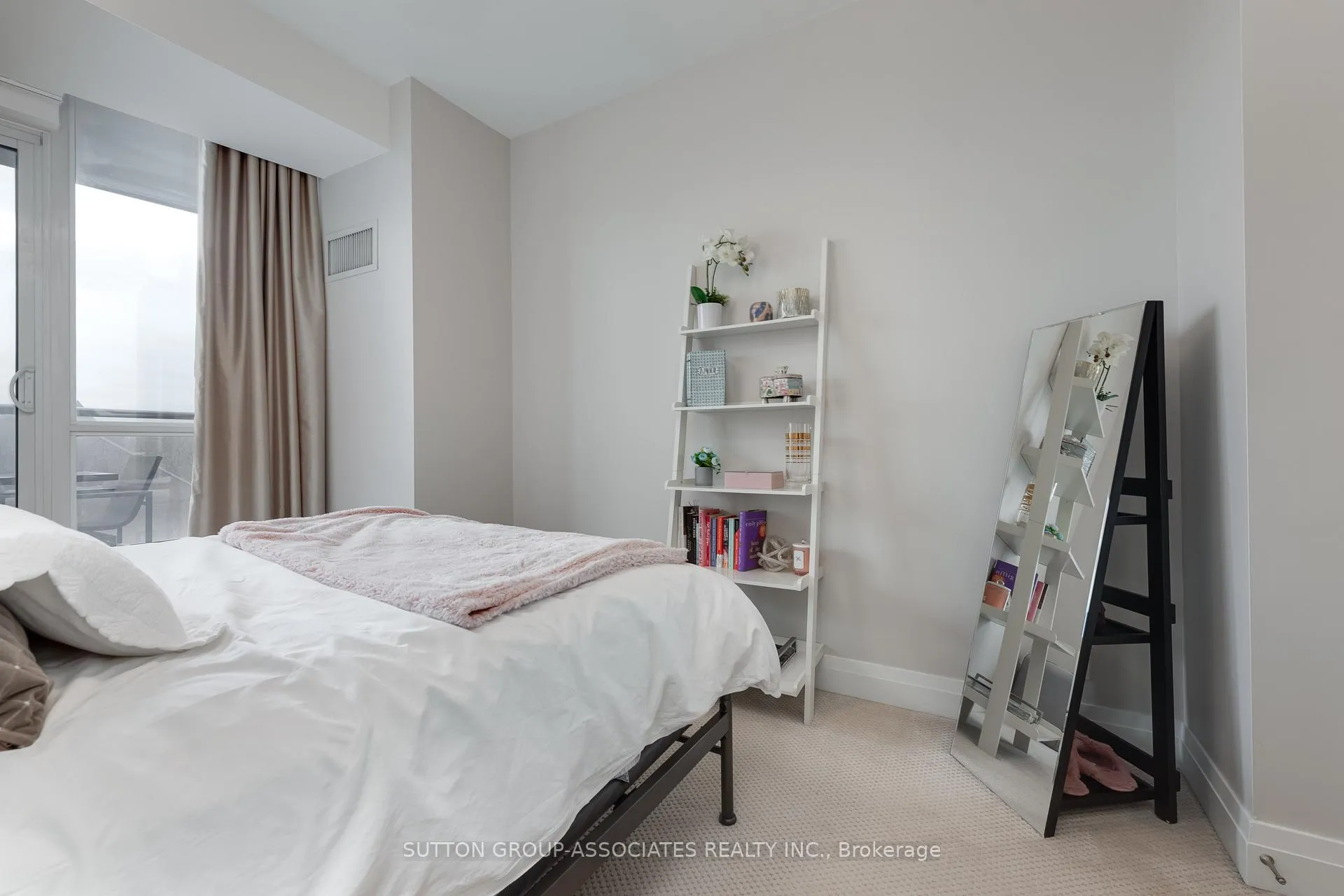 Photo 18 of Unit 401, 530 St Clair Avenue, Toronto, Humewood-Cedarvale — HOMEH