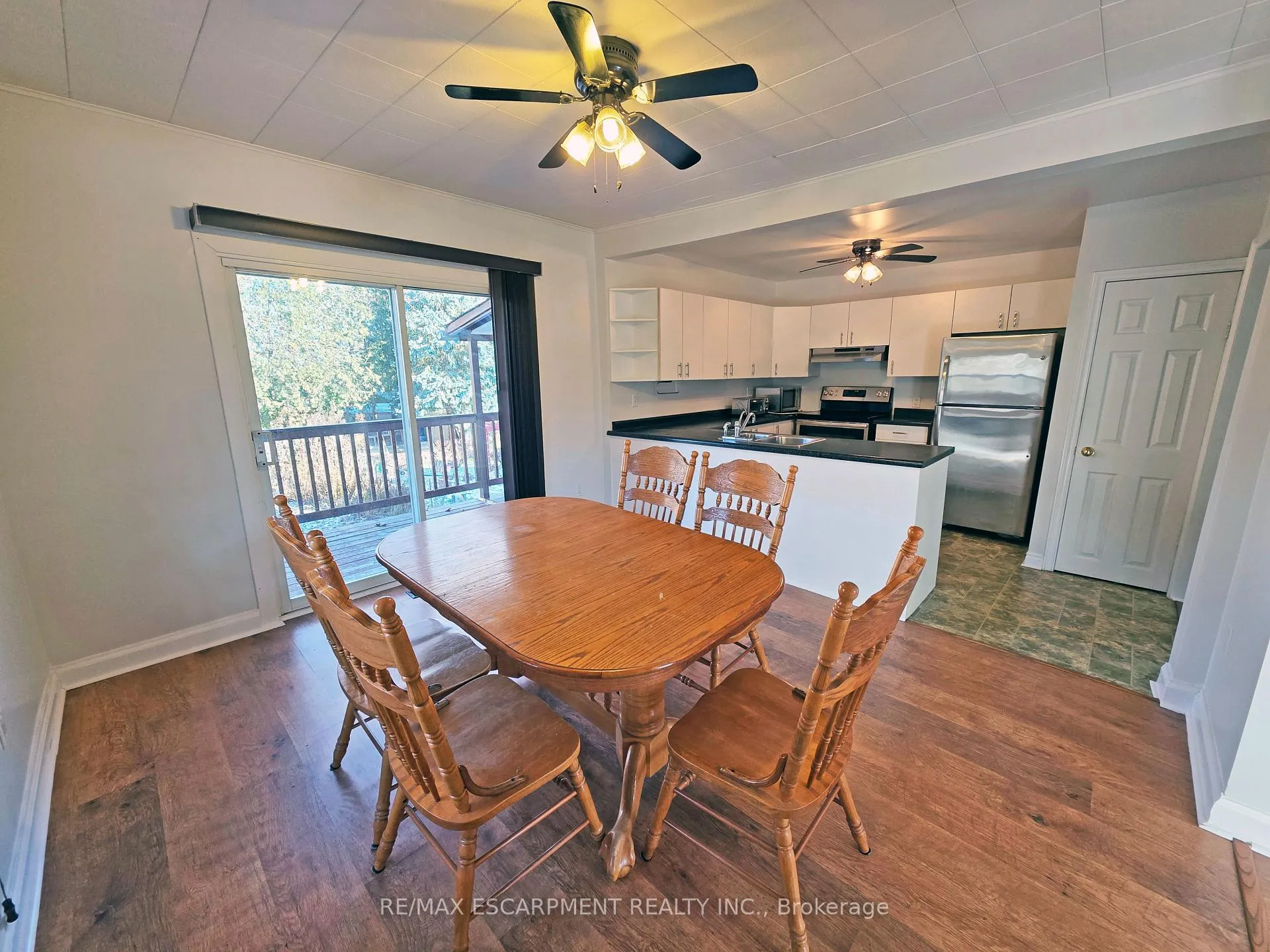 Photo 79 of 205 Main Street E, Grimsby, Grimsby East — HOMEH